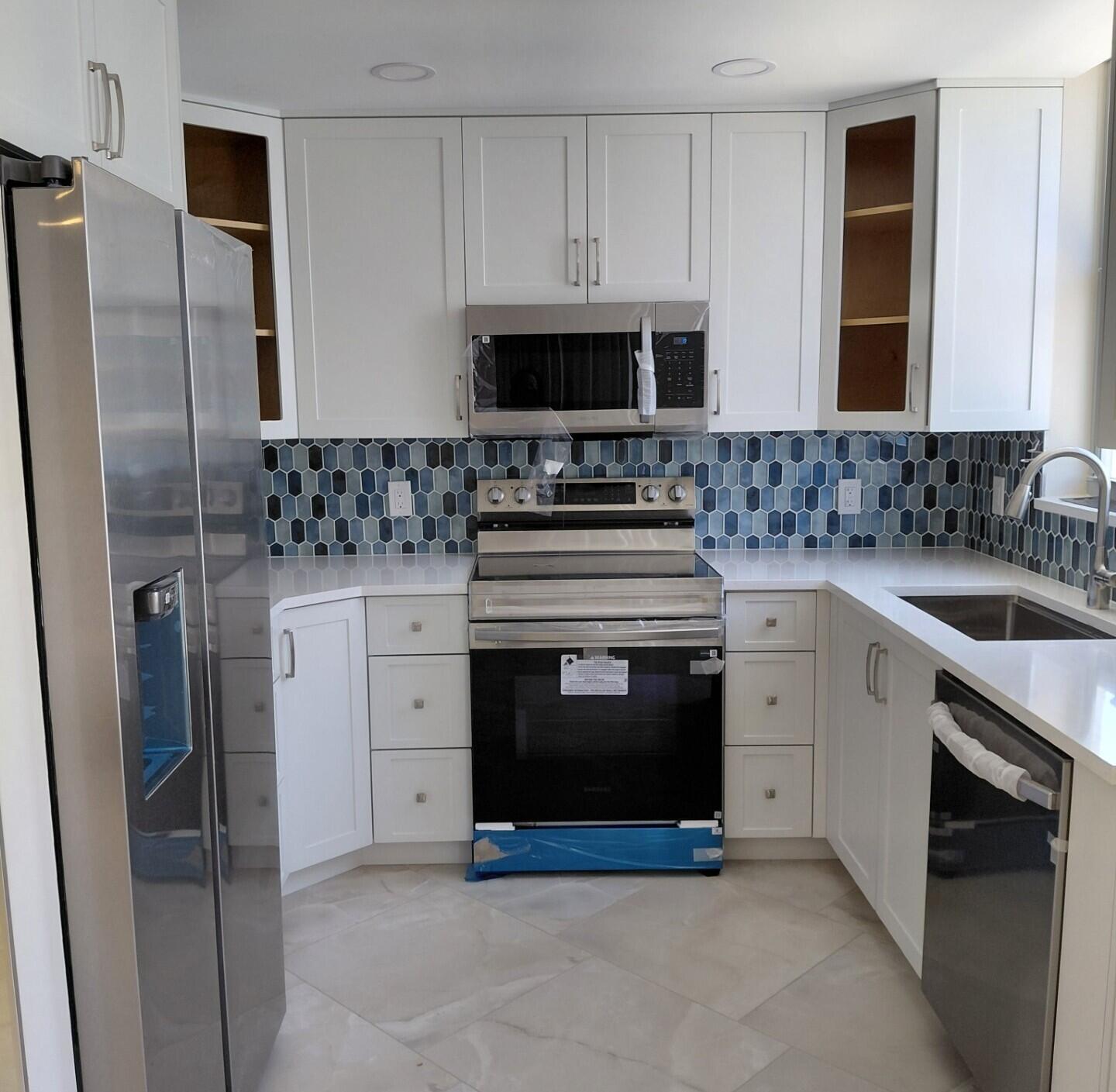 POMPANO AEGEAN CONDO - Residential Lease