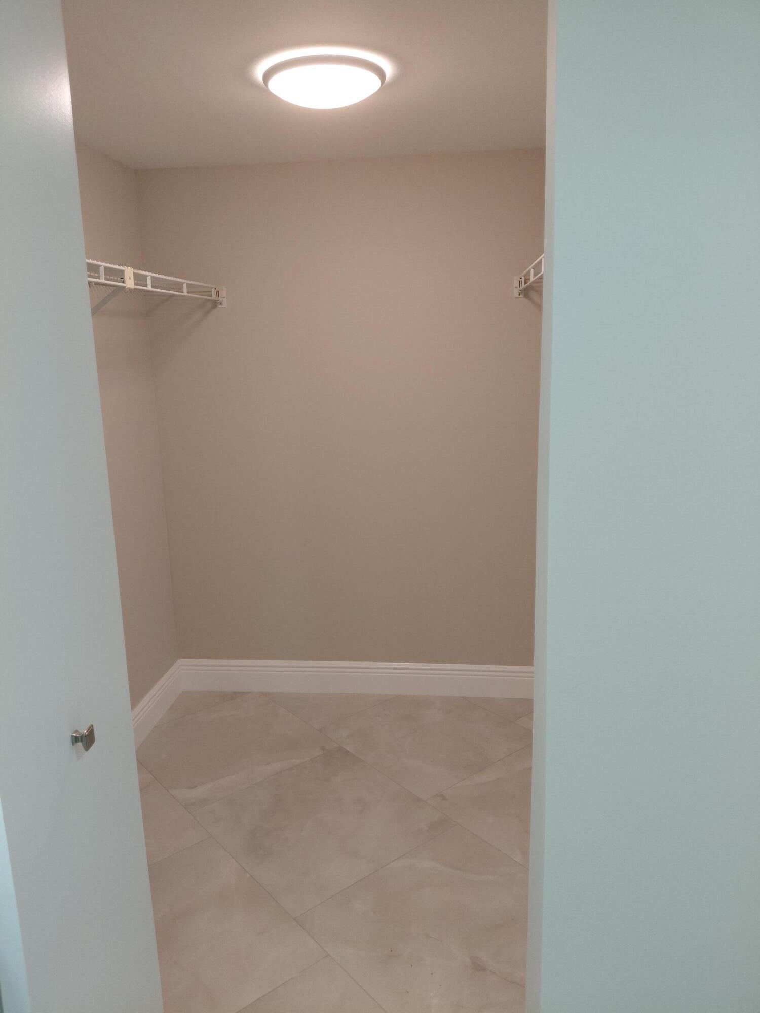 POMPANO AEGEAN CONDO - Residential Lease