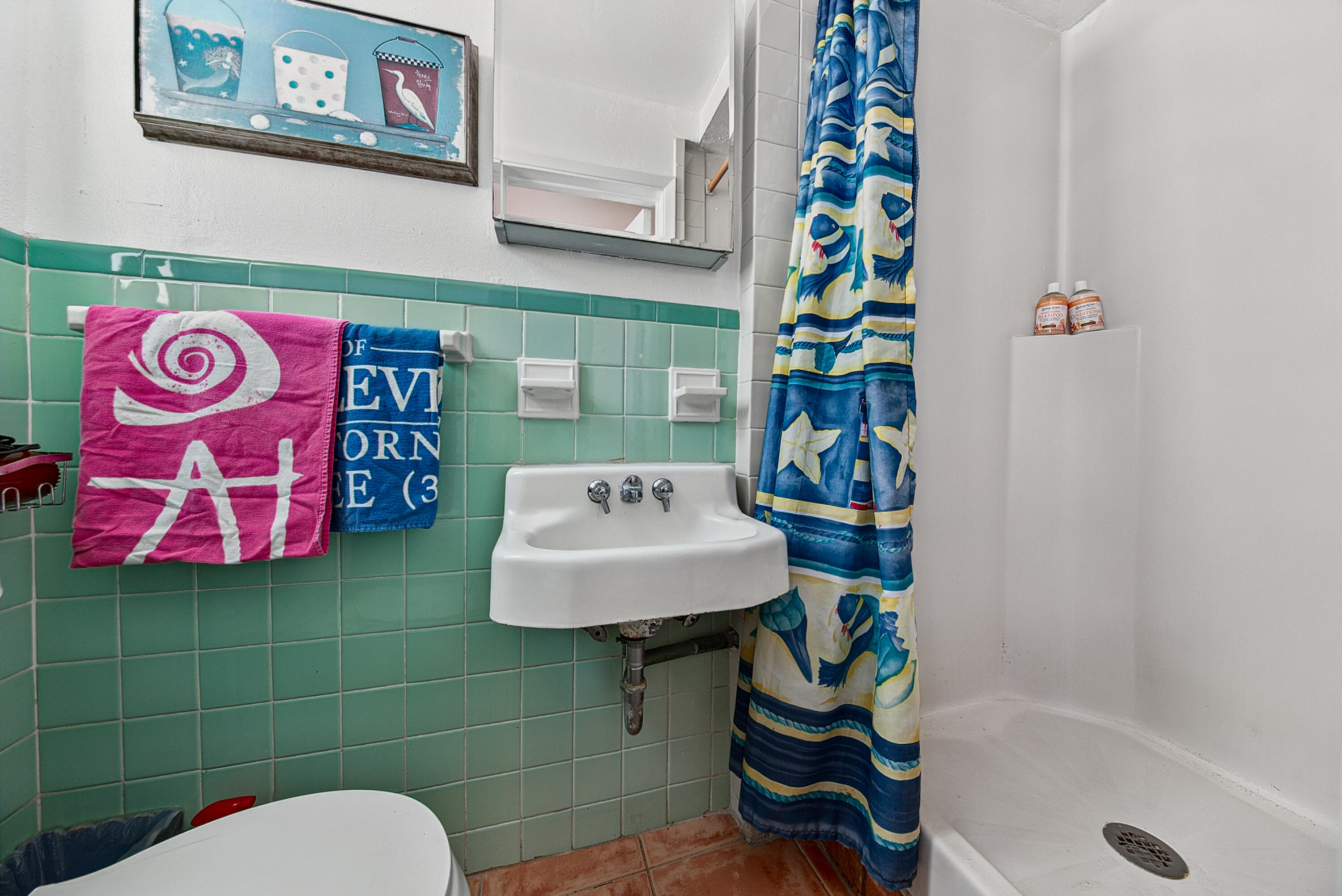 LAUDERDALE BEACH - Residential Income