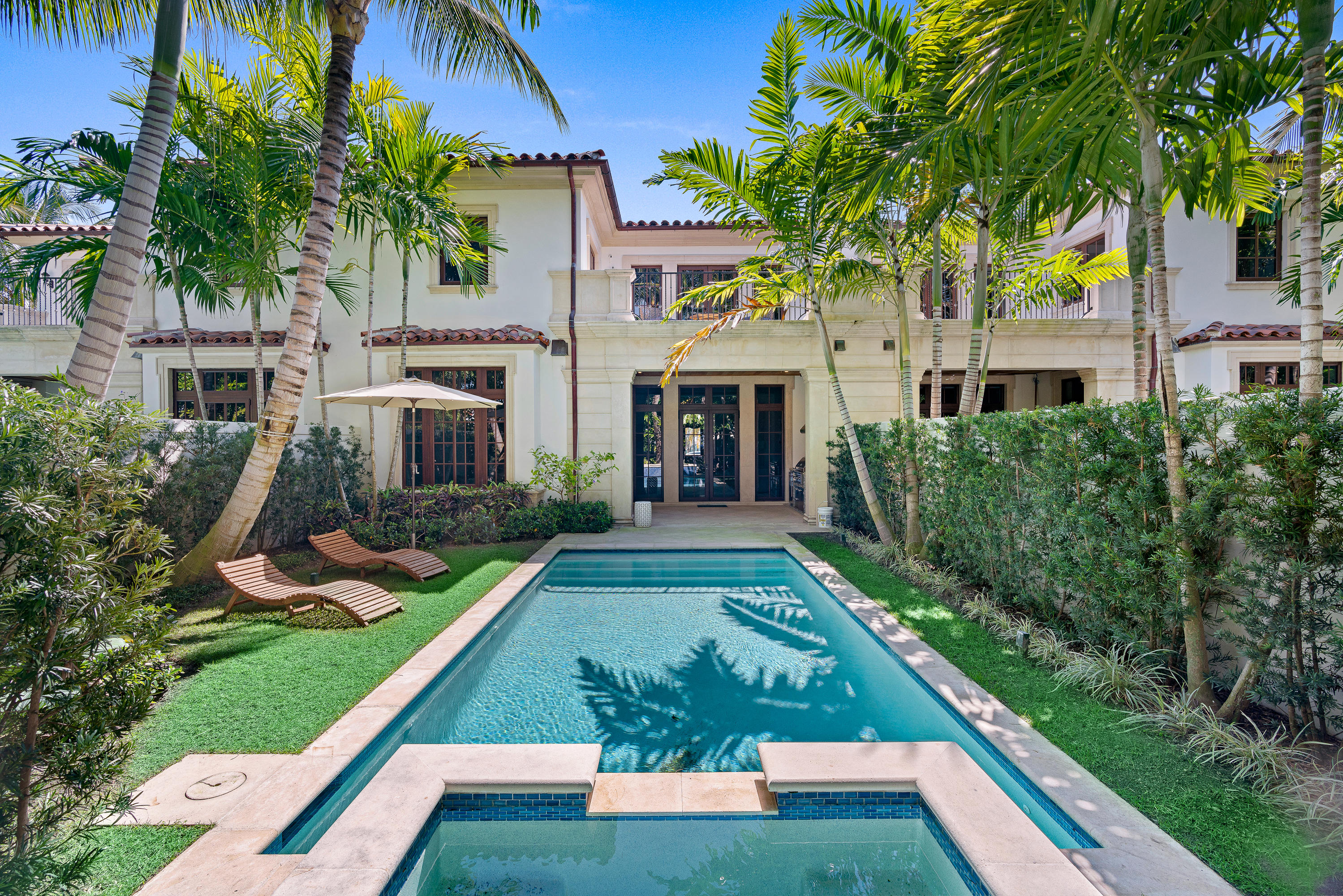 PALLAZZO VILLAS OF PALM BEACH CONDO - Residential