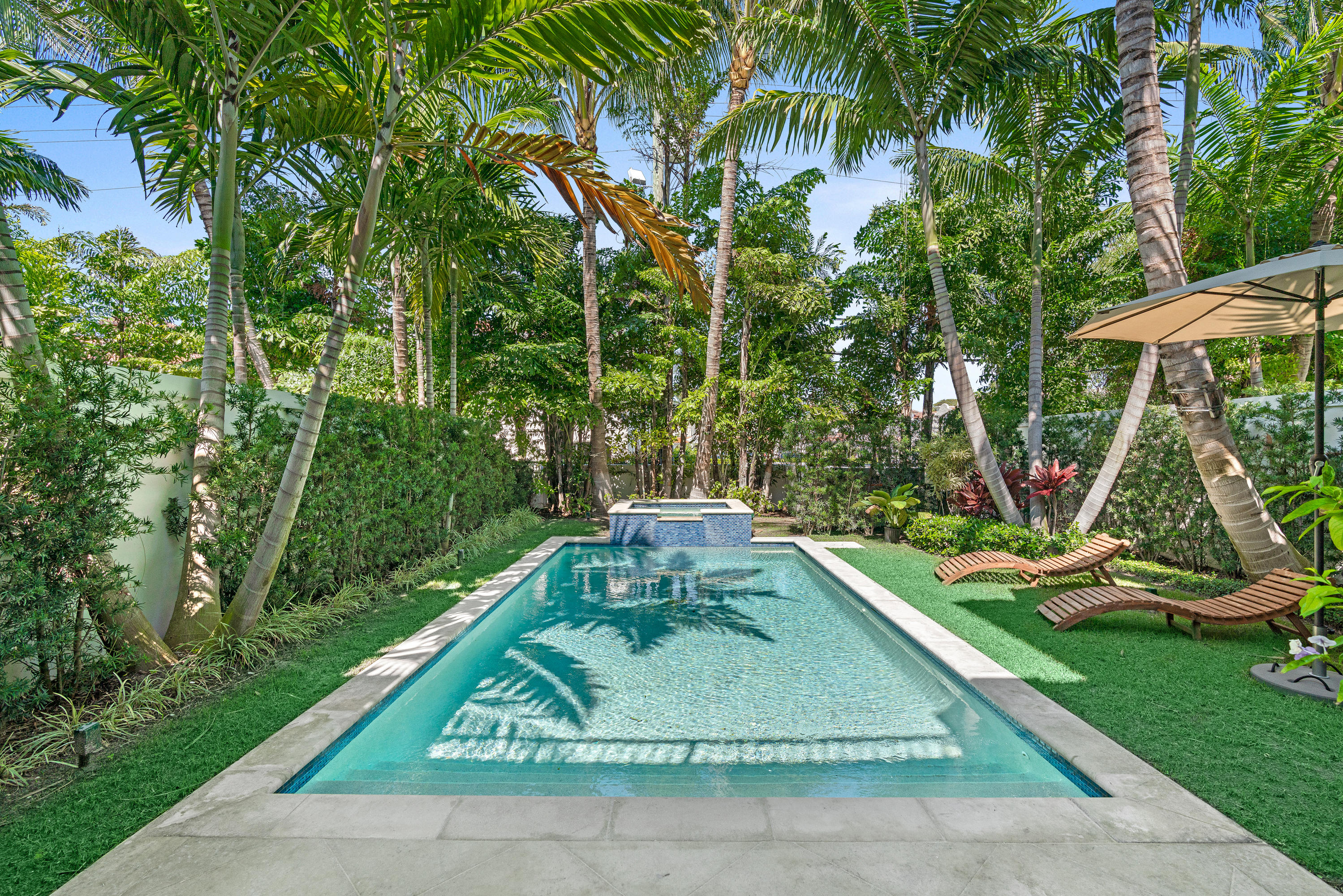 PALLAZZO VILLAS OF PALM BEACH CONDO - Residential