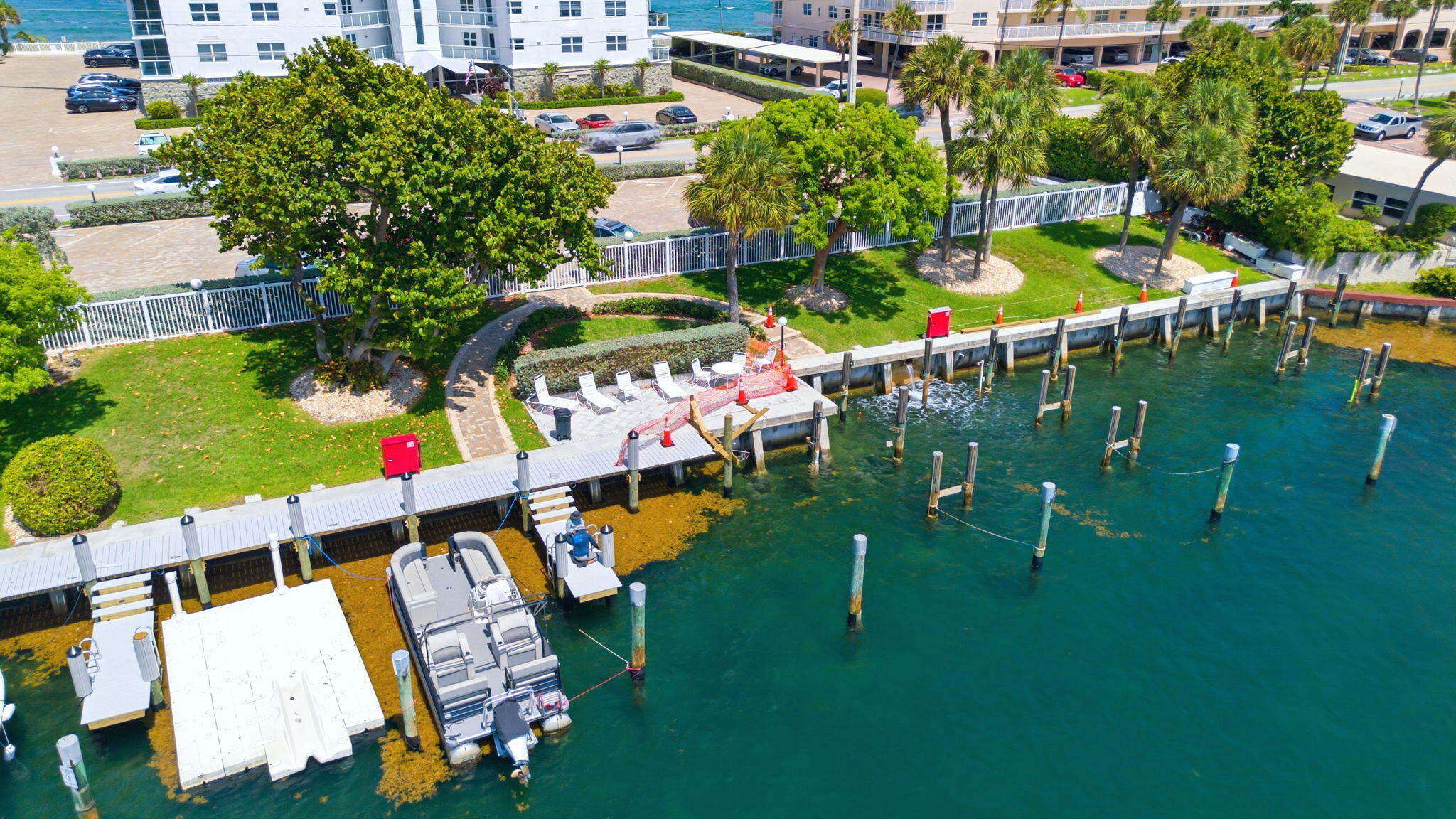 DIAMONDHEAD CONDO - Residential