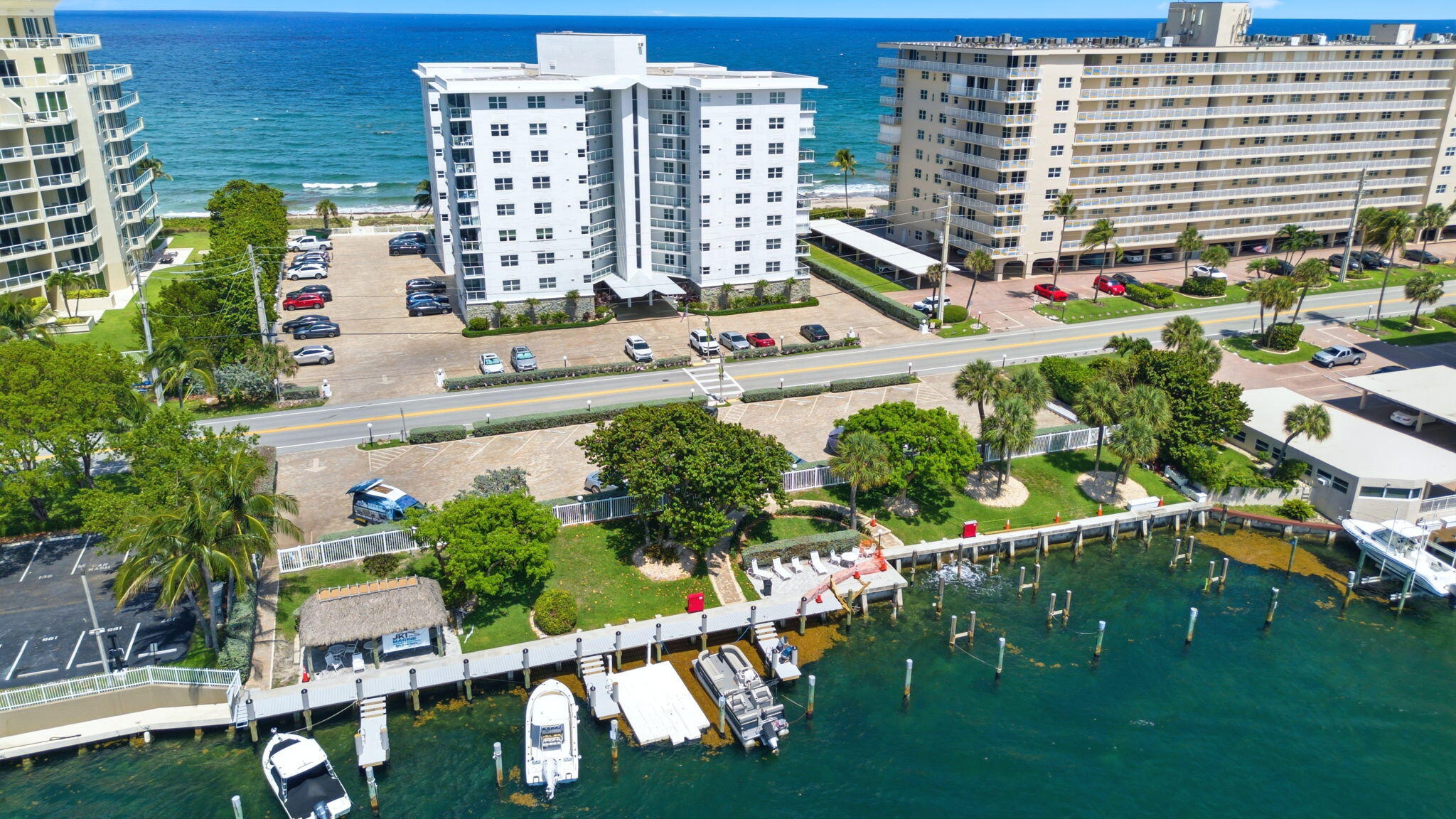 DIAMONDHEAD CONDO - Residential
