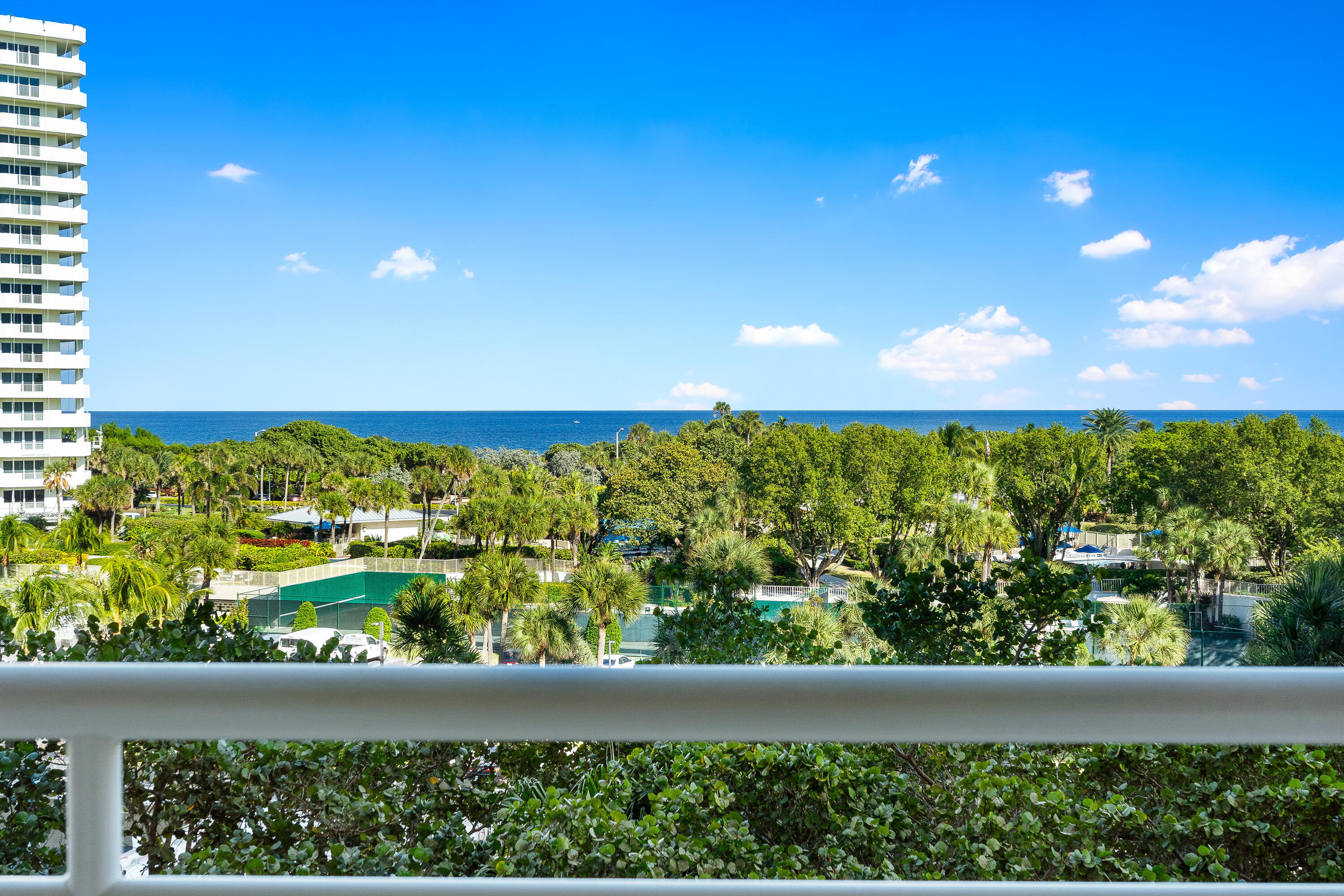 SEA RANCH CLUB OF BOCA III CONDO - Residential