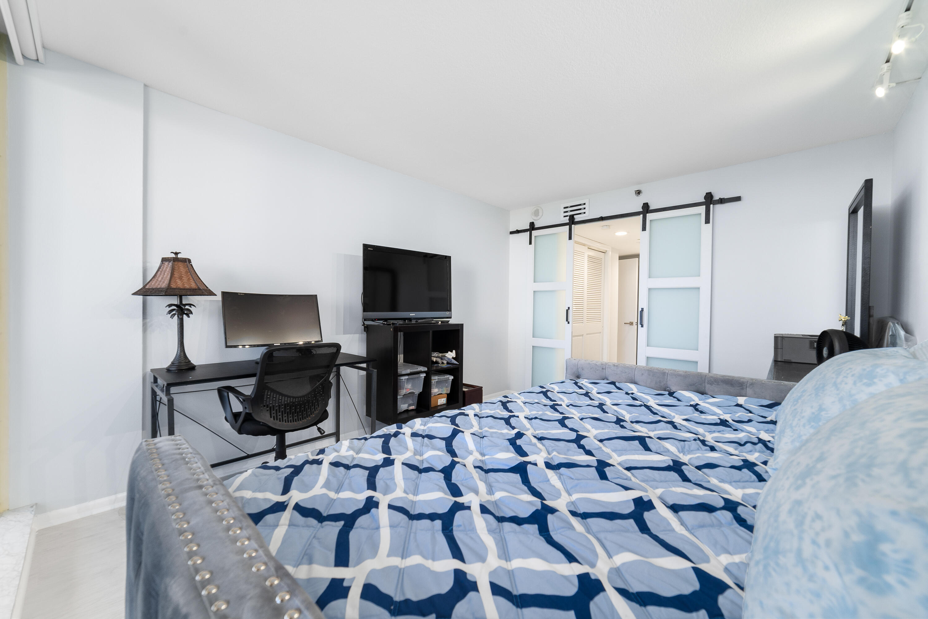 SEA RANCH CLUB OF BOCA III CONDO - Residential