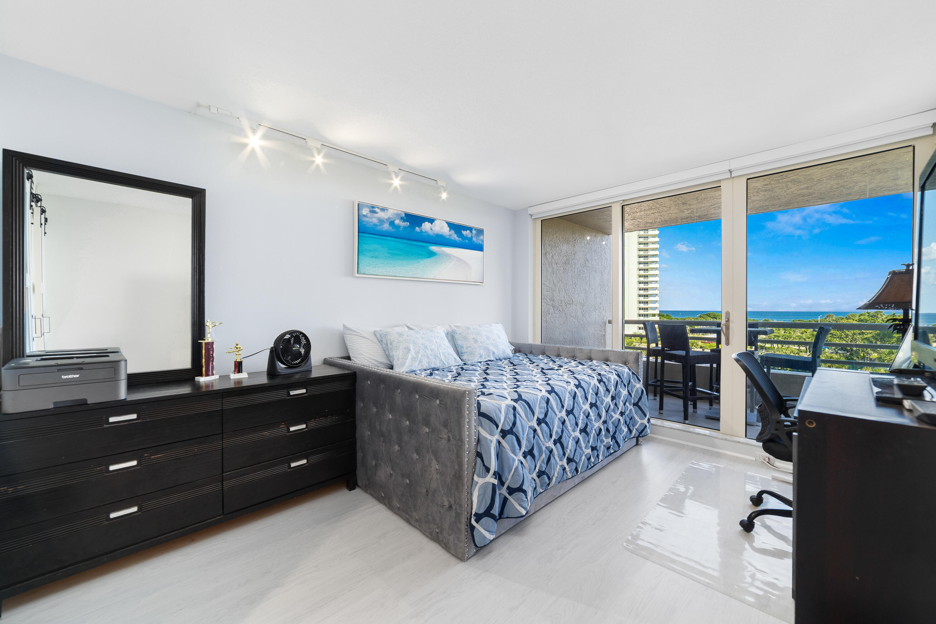 SEA RANCH CLUB OF BOCA III CONDO - Residential