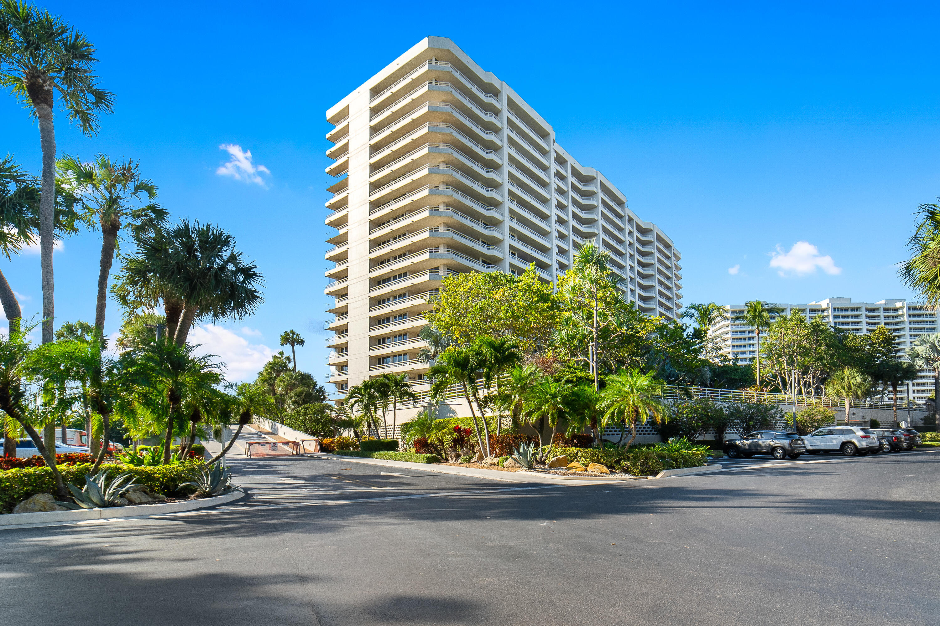 SEA RANCH CLUB OF BOCA III CONDO - Residential