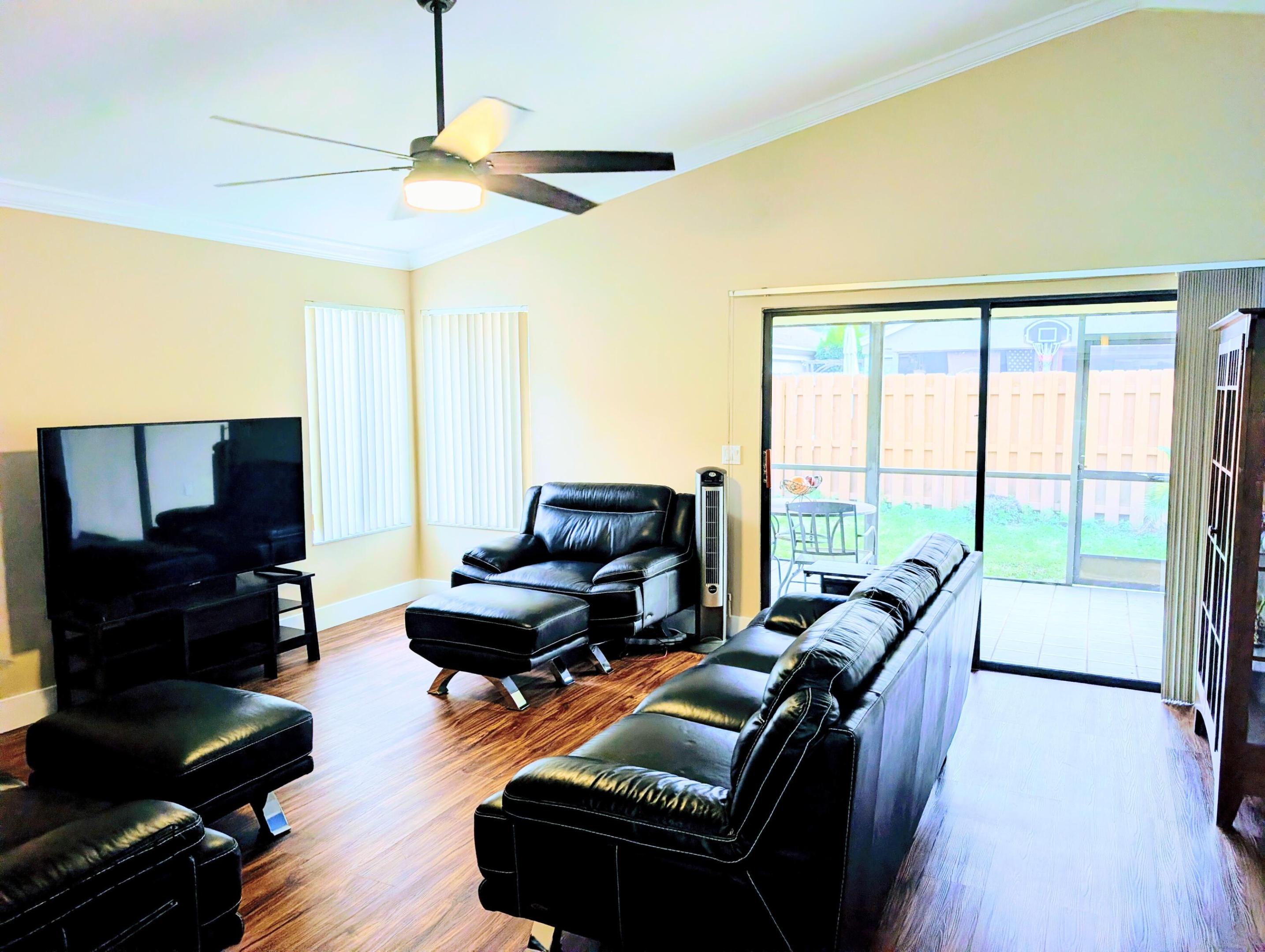 LAKEVIEW HOMES AT - Residential