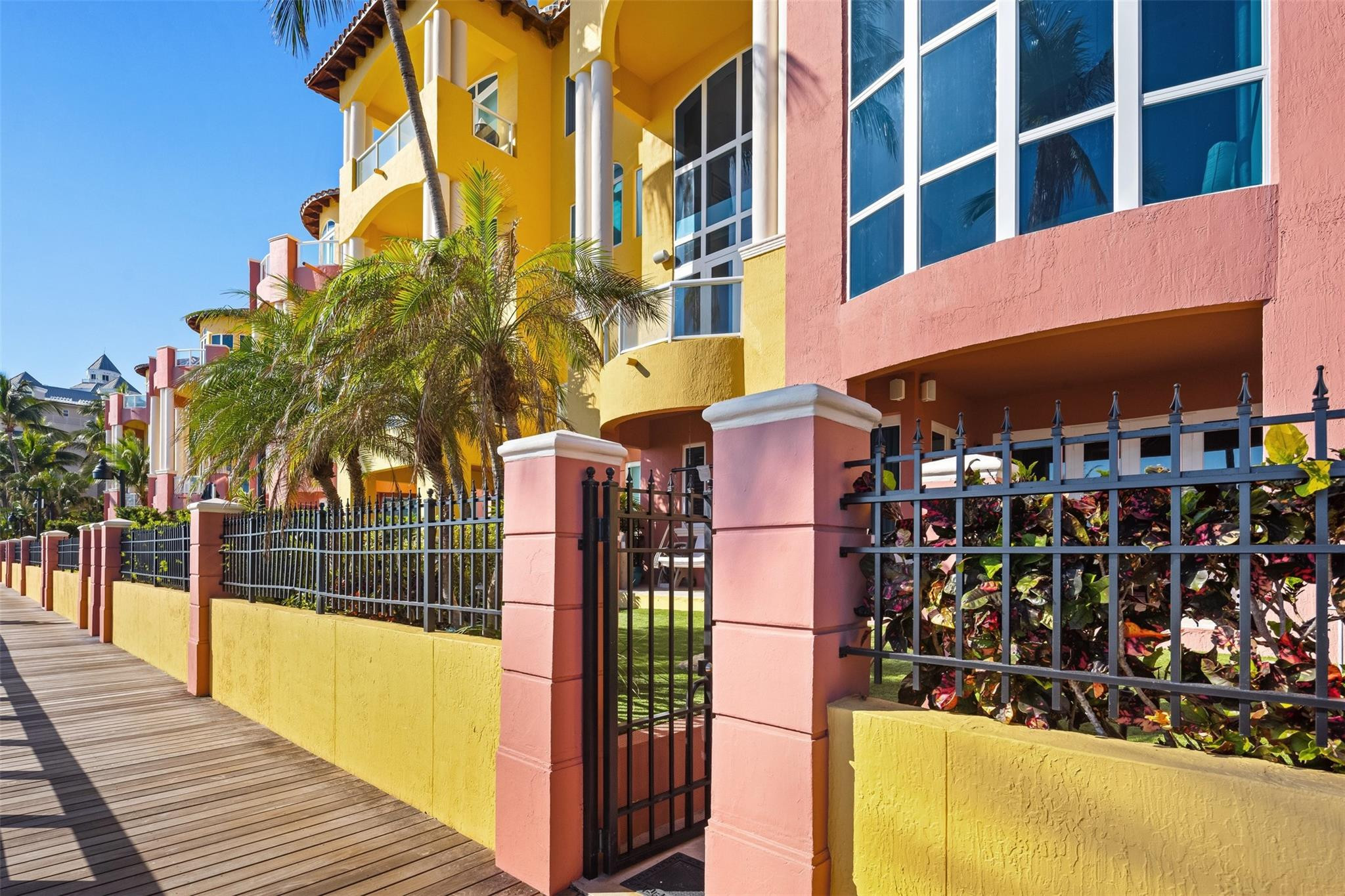 The Palms - Residential