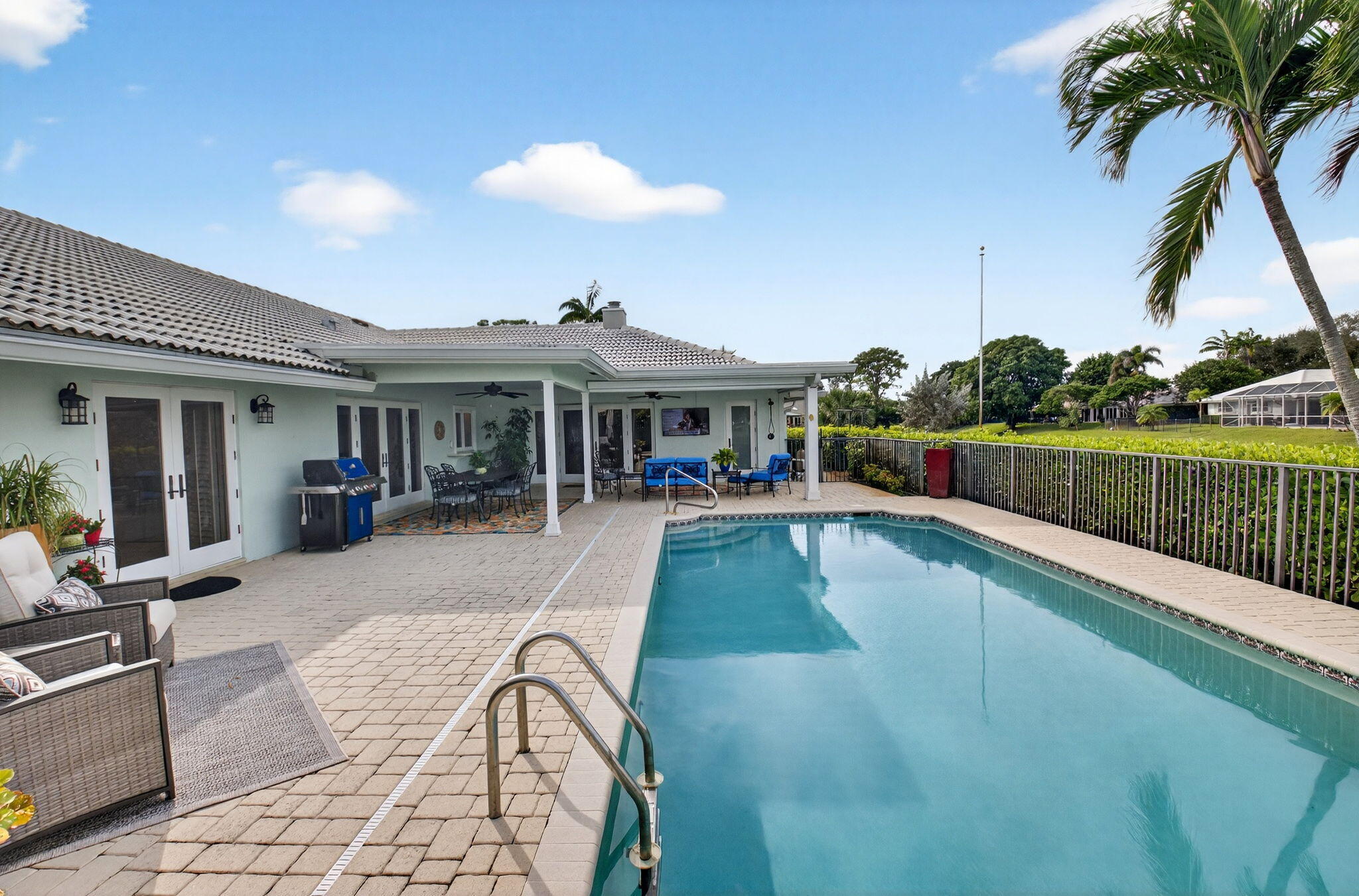 DELRAY DUNES FIRST SEC - Residential