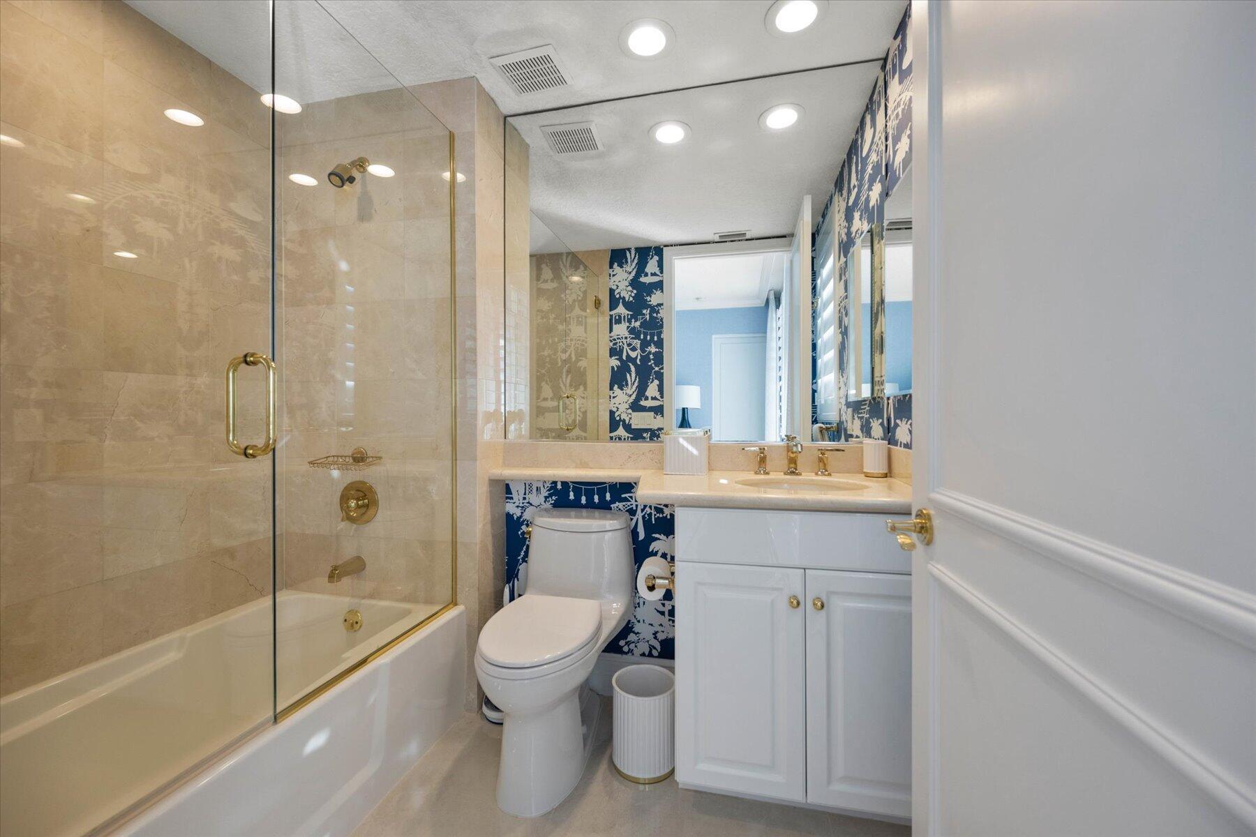 CLIVEDEN JUPITER ISLAND - Residential