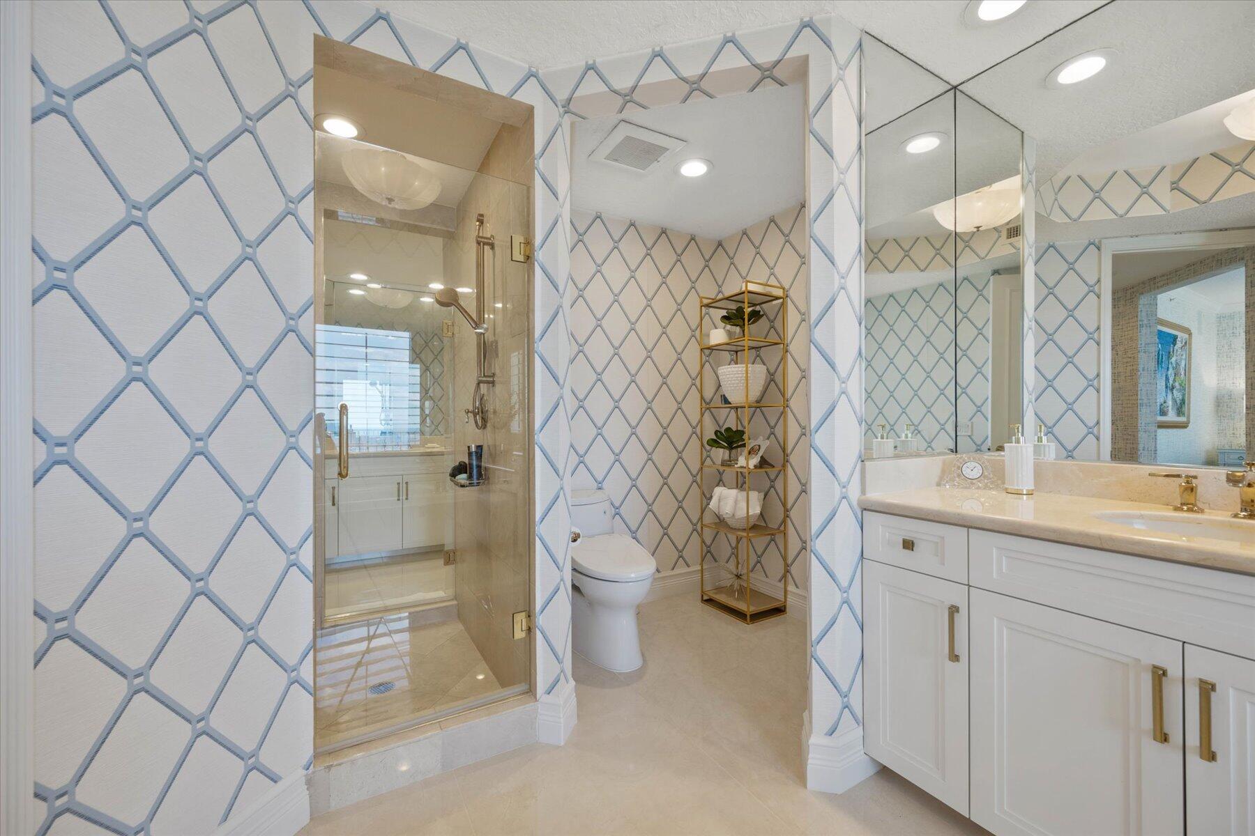 CLIVEDEN JUPITER ISLAND - Residential