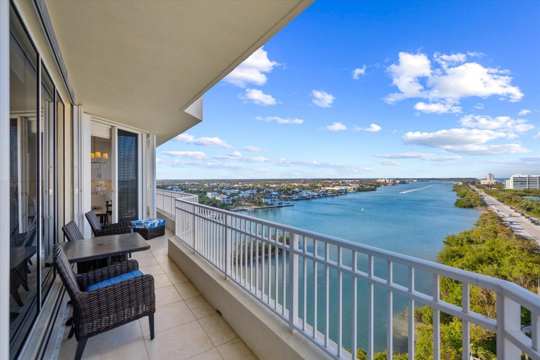CLIVEDEN JUPITER ISLAND - Residential