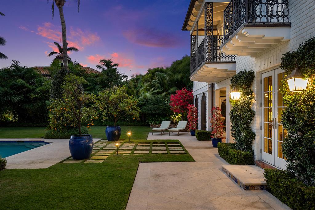EL ENCANTO 2 - Residential