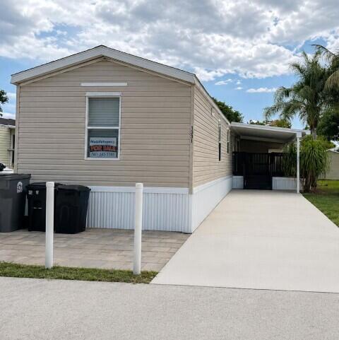 Beautiful renovated mobile home featuring 3Bed/2Bath, in Long Lake Village - All-Ages Community!. Modern kitchen with brand-new stainless steel appliances, laundry room, renovated kitchen, with amazing amenities: playground, BBQ area, gym, pool, basketball court, and clubhouse, all just steps away! Enjoy its prime location, close to the Mall, grocery stores, and schools, public and transportation just minutes away. Includes wide parking for 2 cars. All measurements are approximate. This property is available for purchase with Financing or Cash. Call the listing agent today to schedule your private tour.