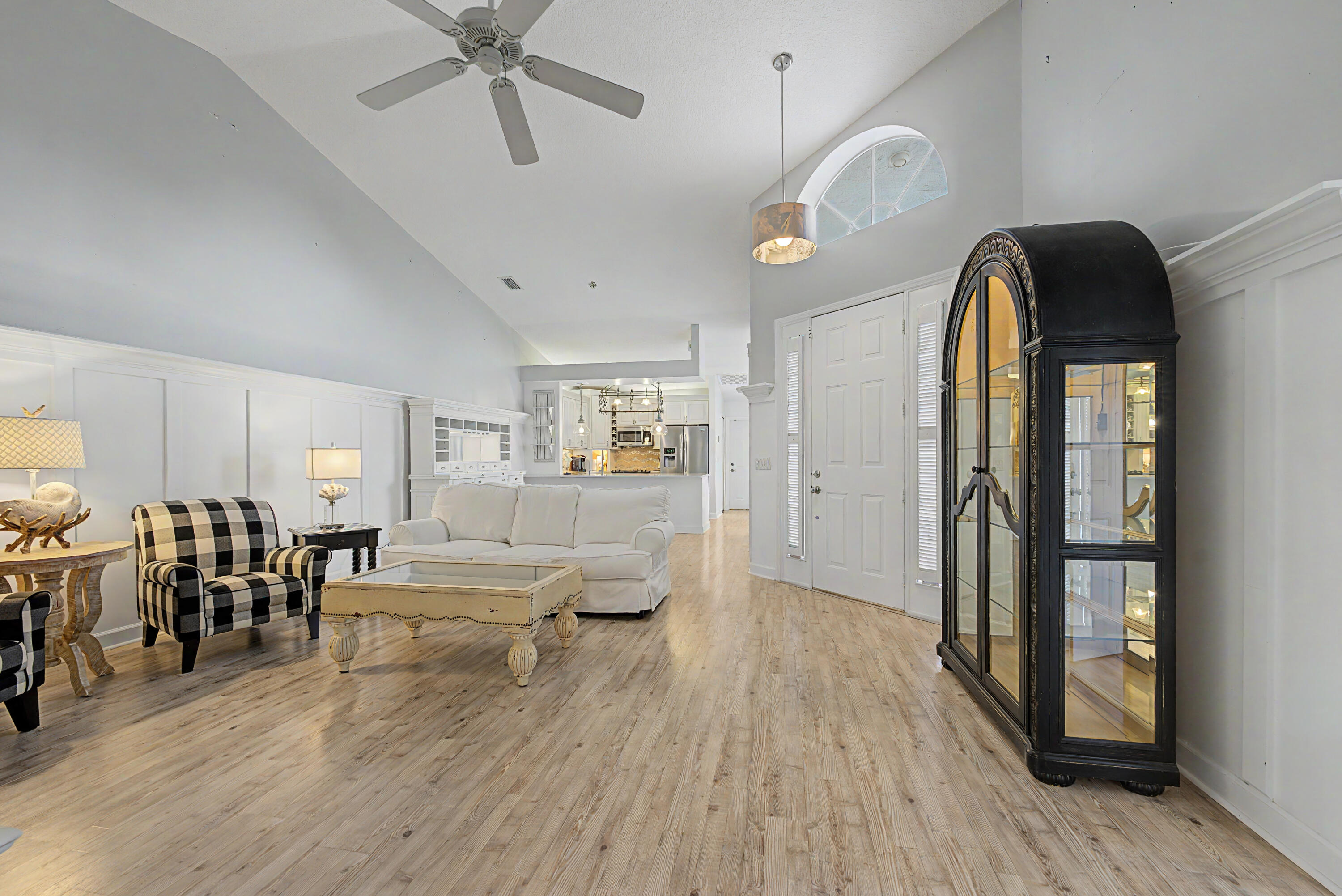 LAKESHORE AT SANDS, A CONDOMINIUM - Residential