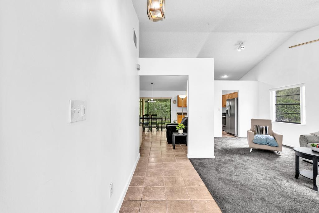 SHADOW WOOD VILLAS - Residential