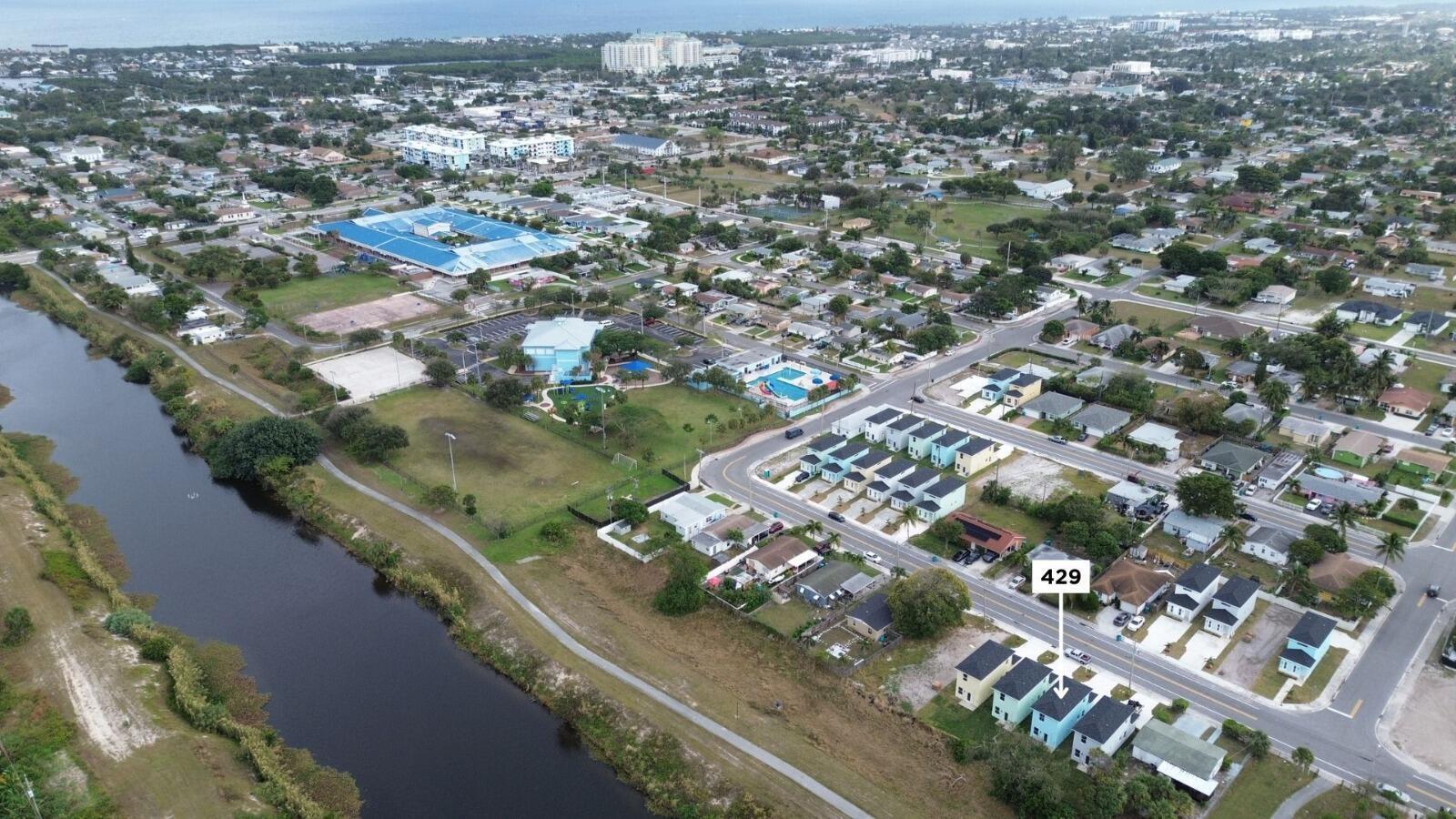 CHERRY HILLS - Residential Lease
