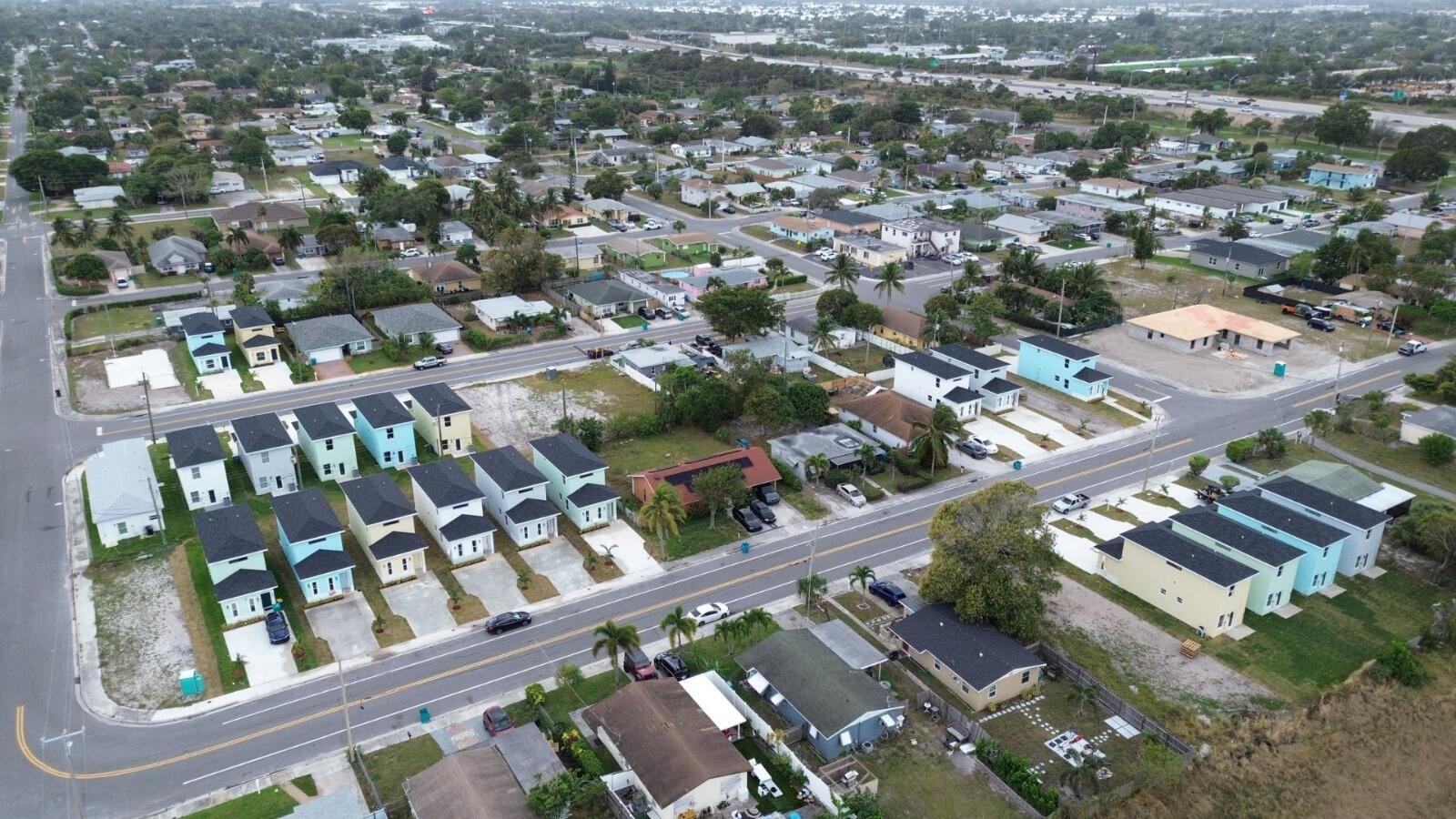 CHERRY HILLS - Residential Lease