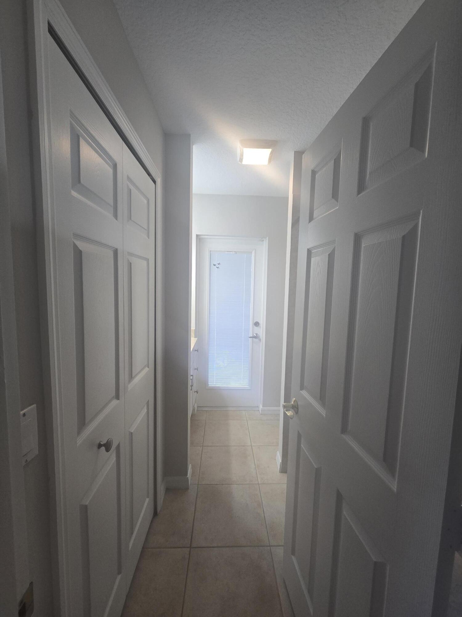 PORT ST LUCIE SECTION  31 - Residential Lease