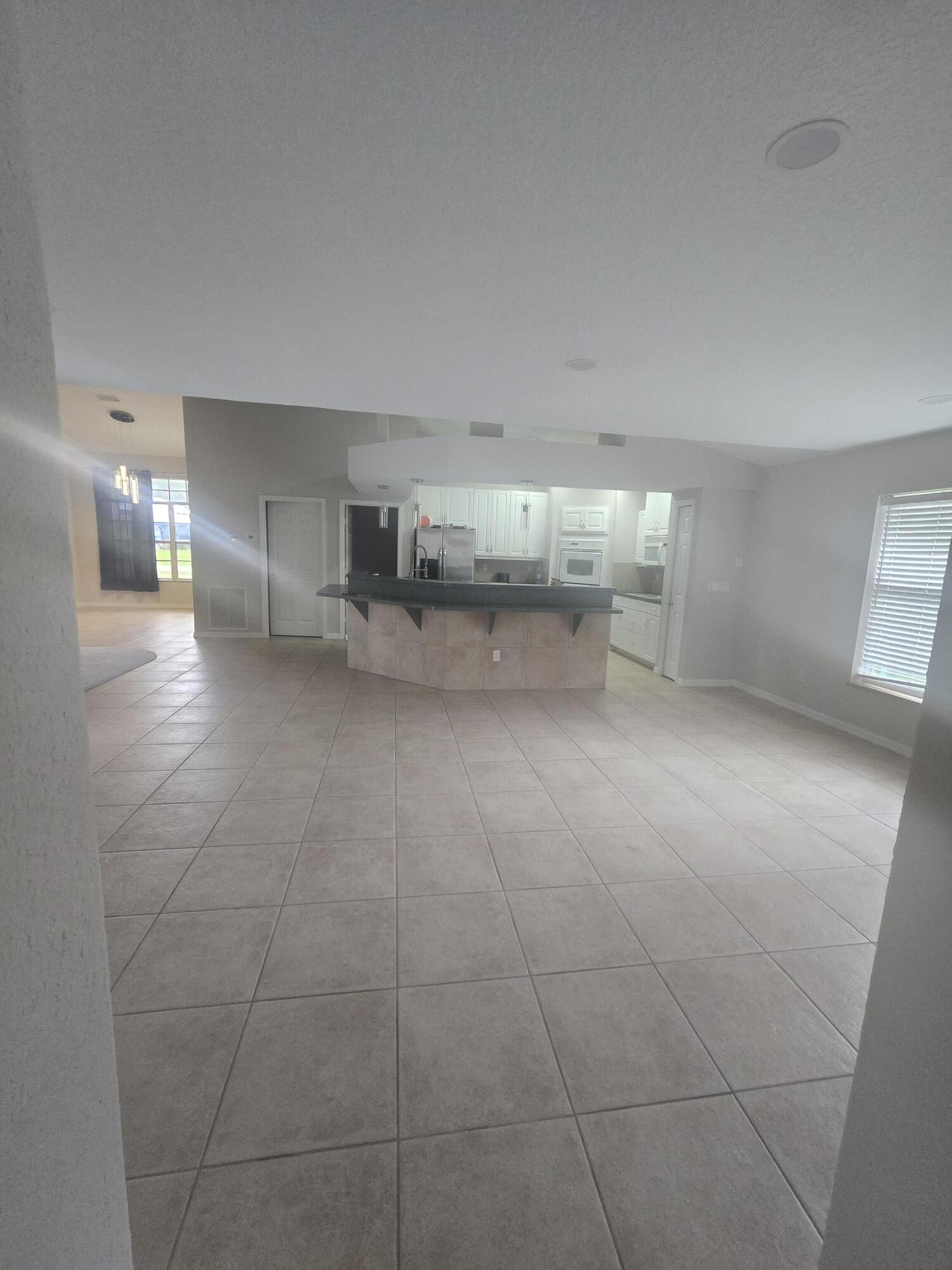 PORT ST LUCIE SECTION  31 - Residential Lease