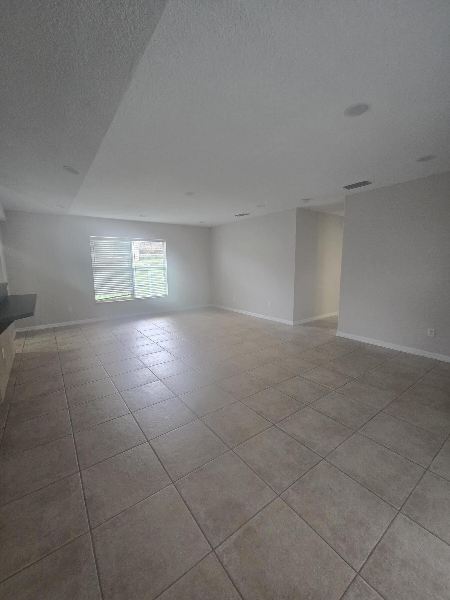 PORT ST LUCIE SECTION  31 - Residential Lease