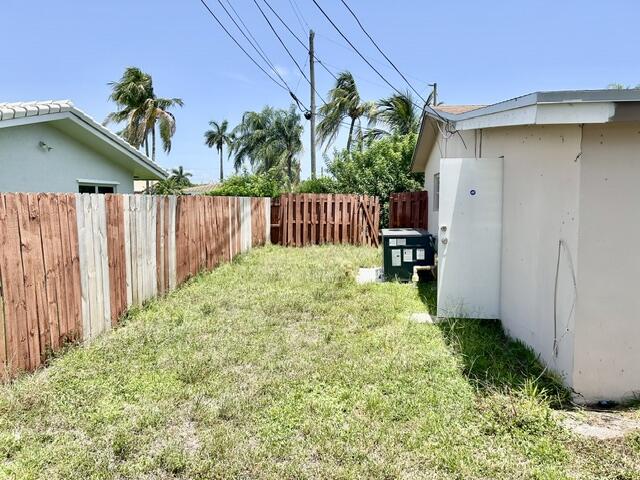 CORAL RIDGE ISLES - Residential