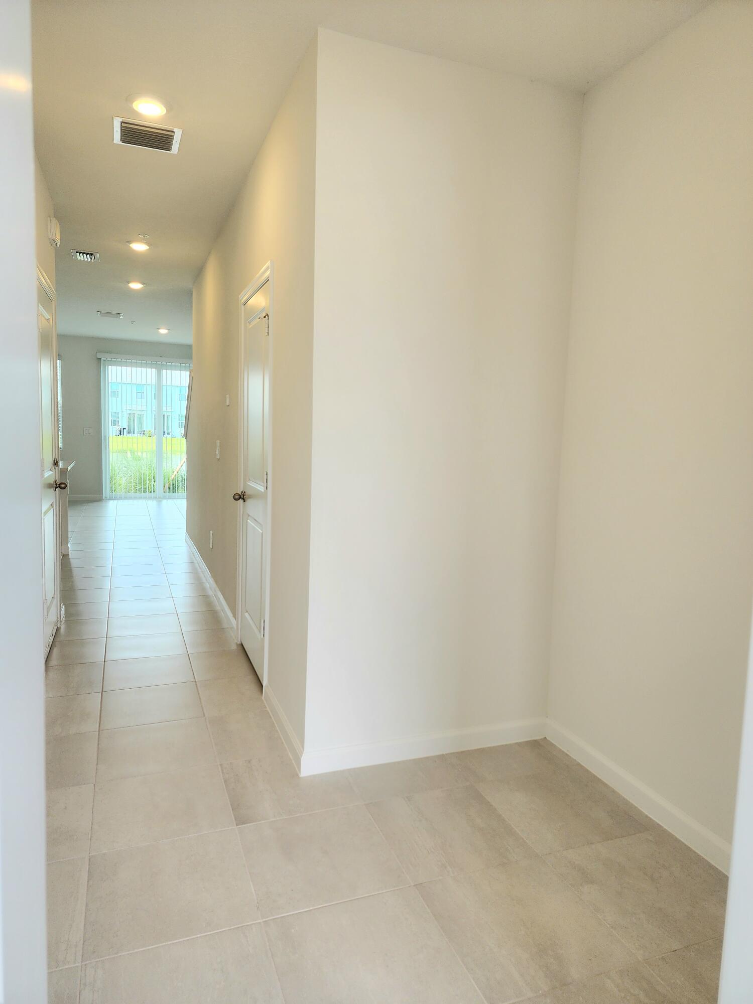 TIDEWATER - Residential Lease