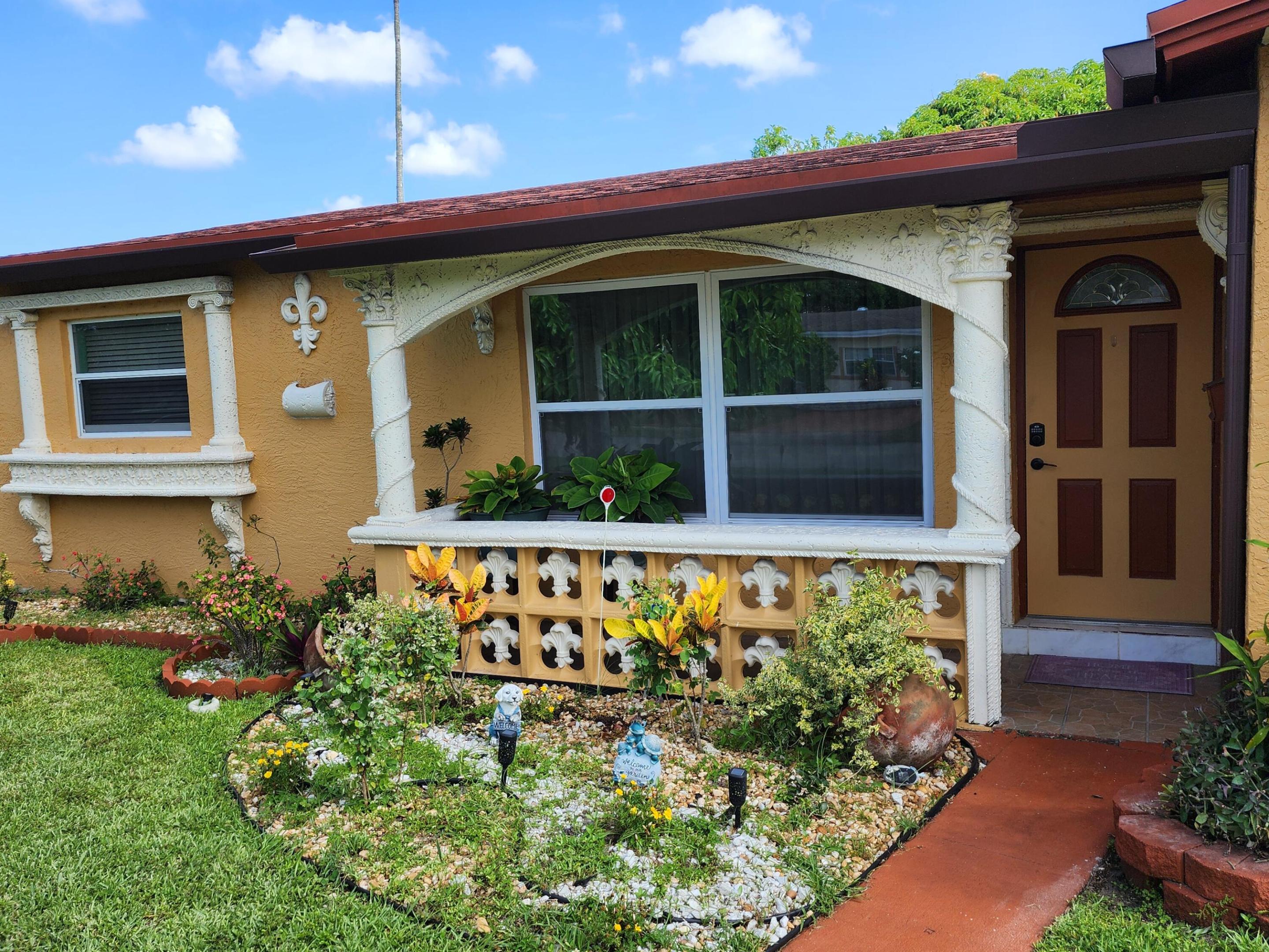 LAUDERDALE LAKES EAST GATE SEC 2 - Residential