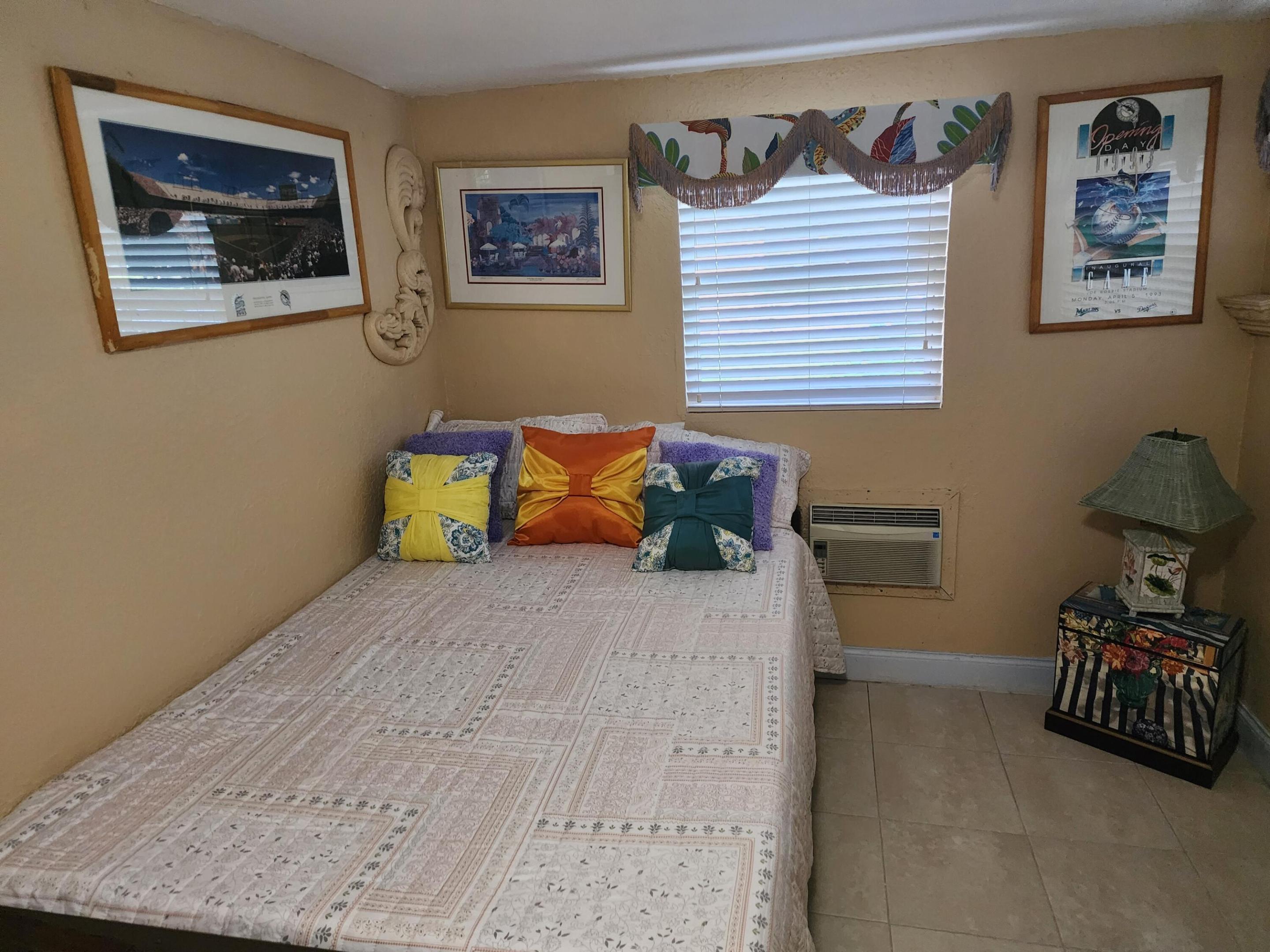 LAUDERDALE LAKES EAST GATE SEC 2 - Residential