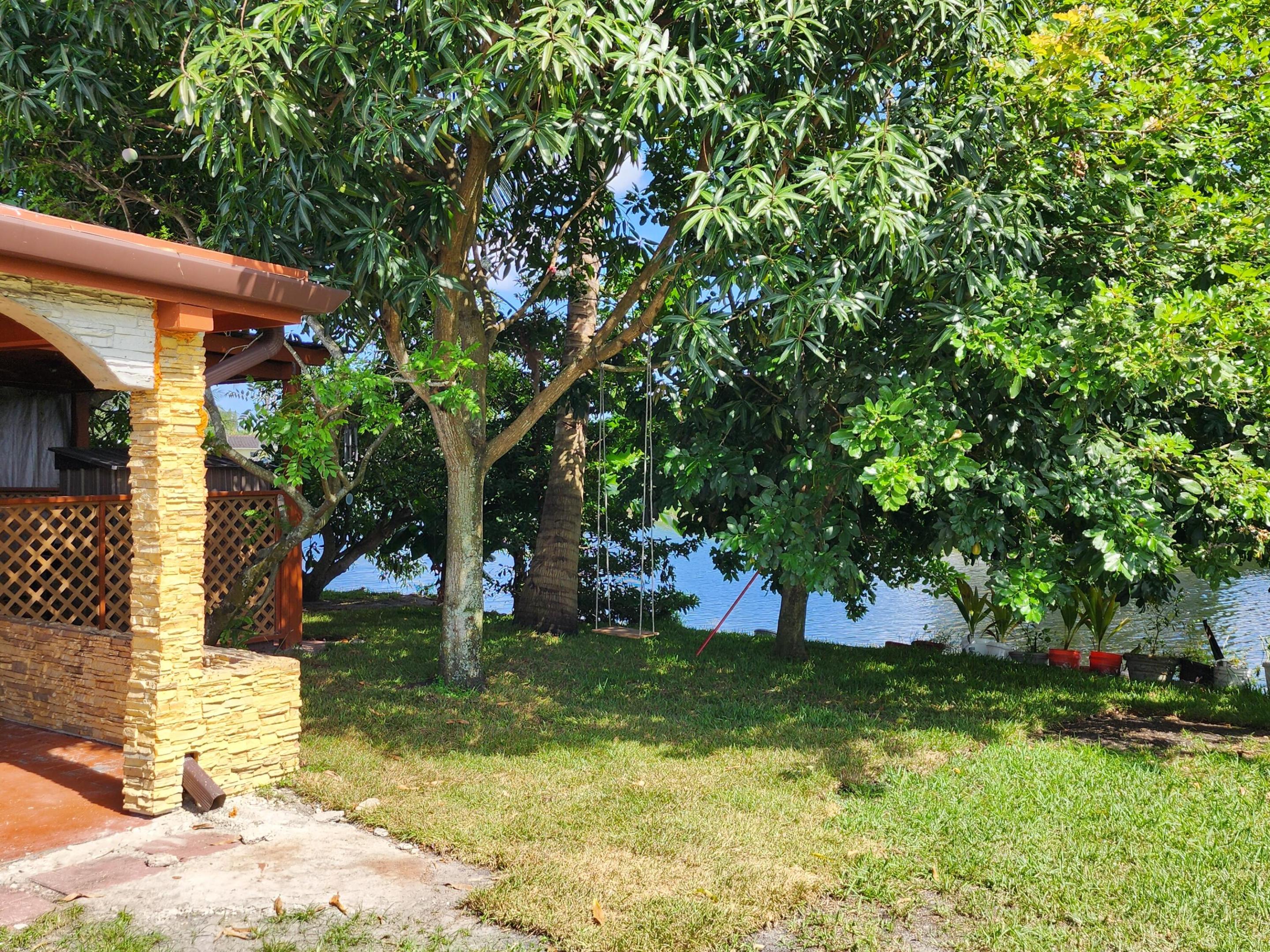 LAUDERDALE LAKES EAST GATE SEC 2 - Residential