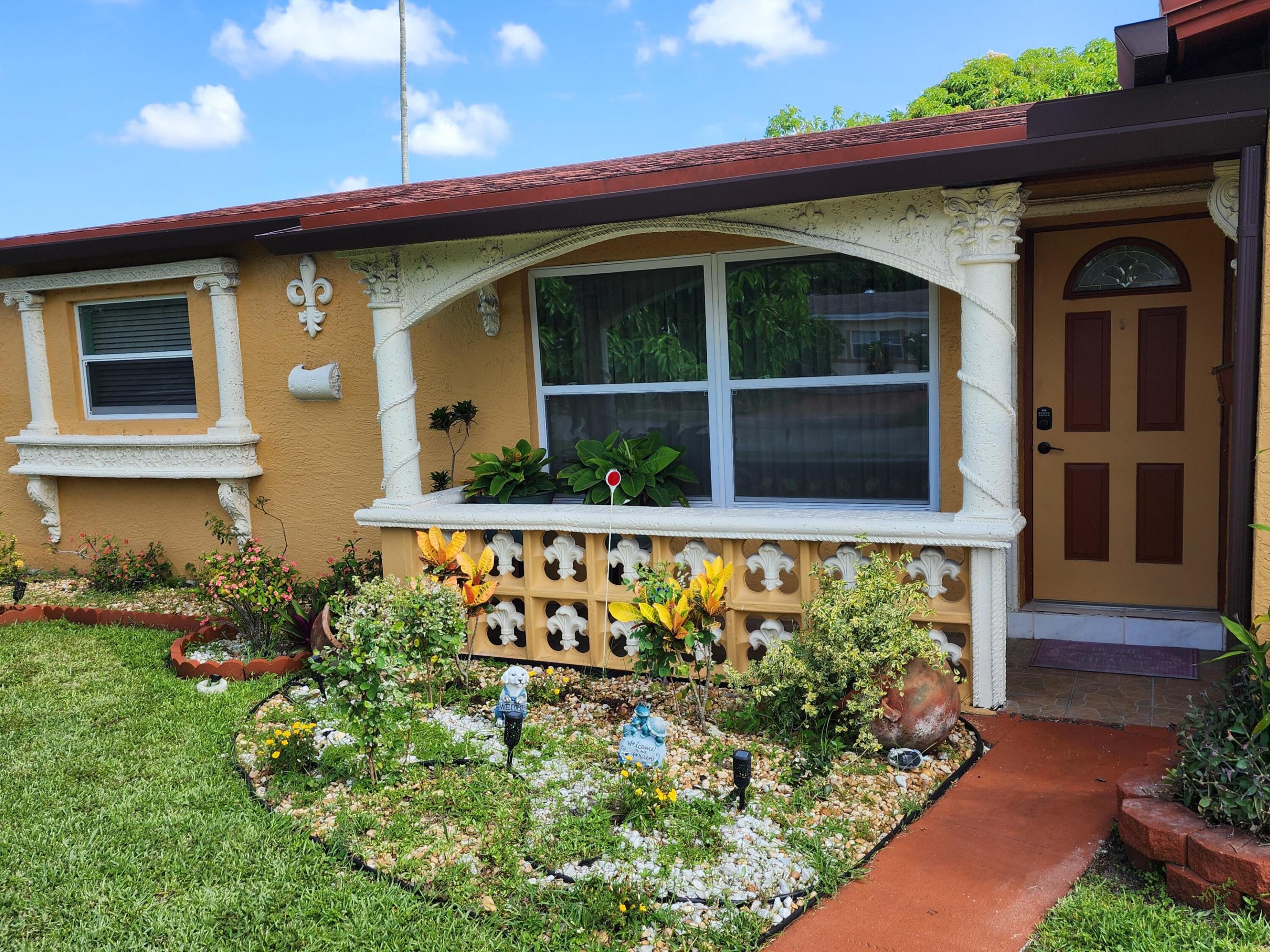 LAUDERDALE LAKES EAST GATE SEC 2 - Residential
