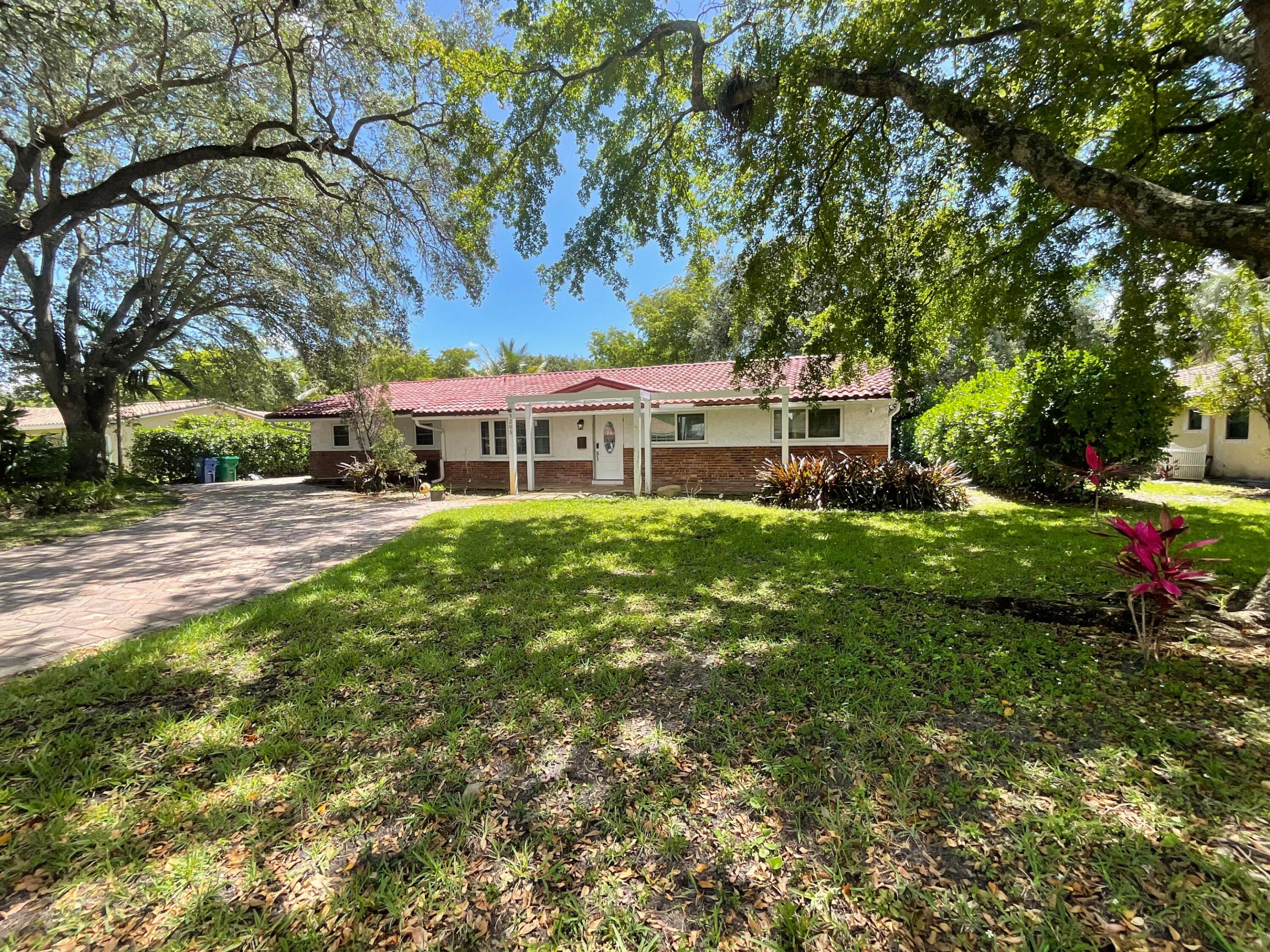 Immaculate MOVE IN READY! 5 bed/ 2baths house in Coral Springs This exquisite property  offers a truly unique lifestyle. This is a true "home sweet home". Newly remodeled kitchen, tile though the main floor, spacious screened patio with fruit trees, pool, large private backyard and the expansive driveway is what provides a serene and relaxing setting, only 1 min from Downtown Coral Springs, walking distance to local schools, these are just few of many features that you will love. No HOA. Excellent Coral Springs location and neighborhood, an investment with quality of life.