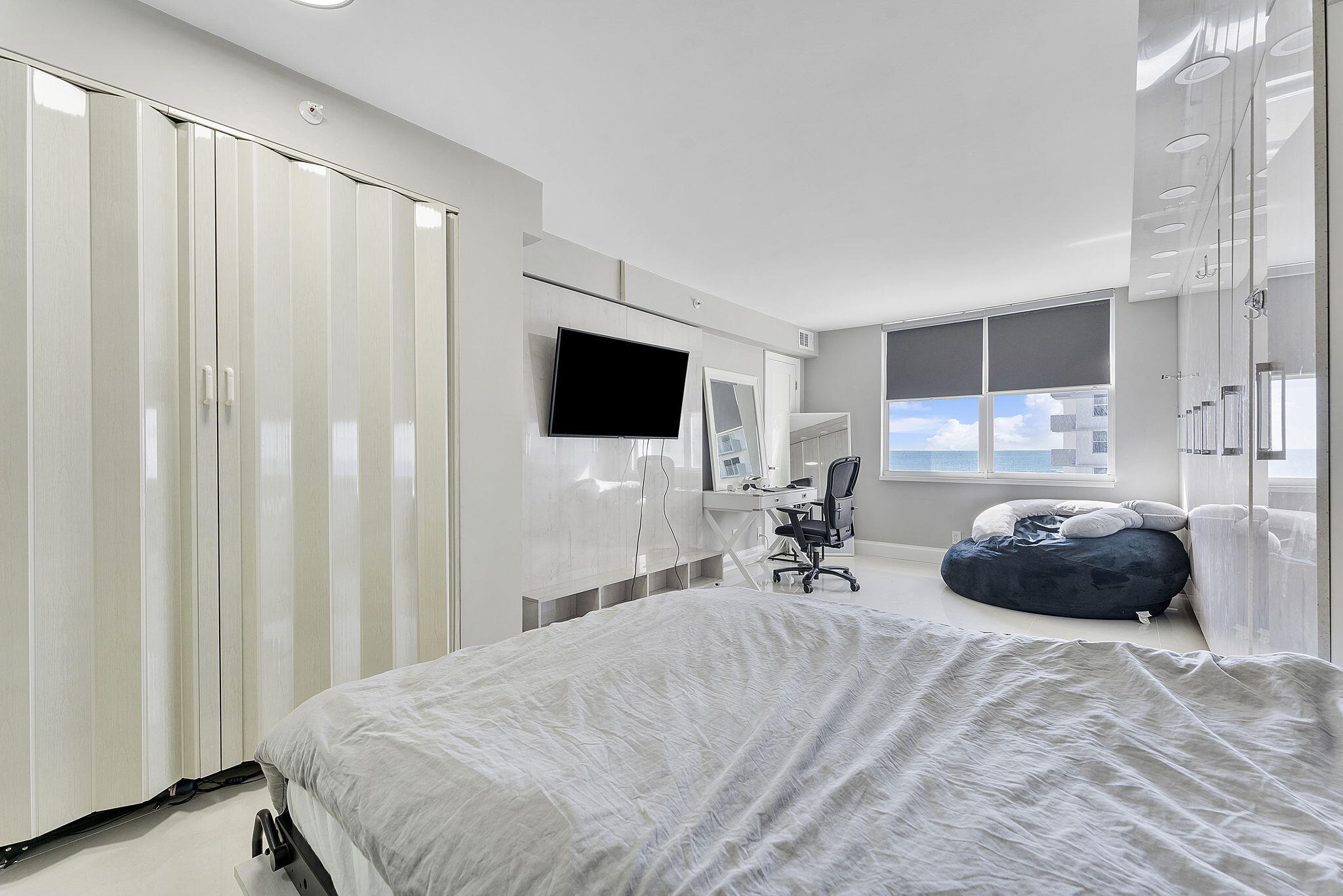 45 OCEAN CONDO - Residential Lease