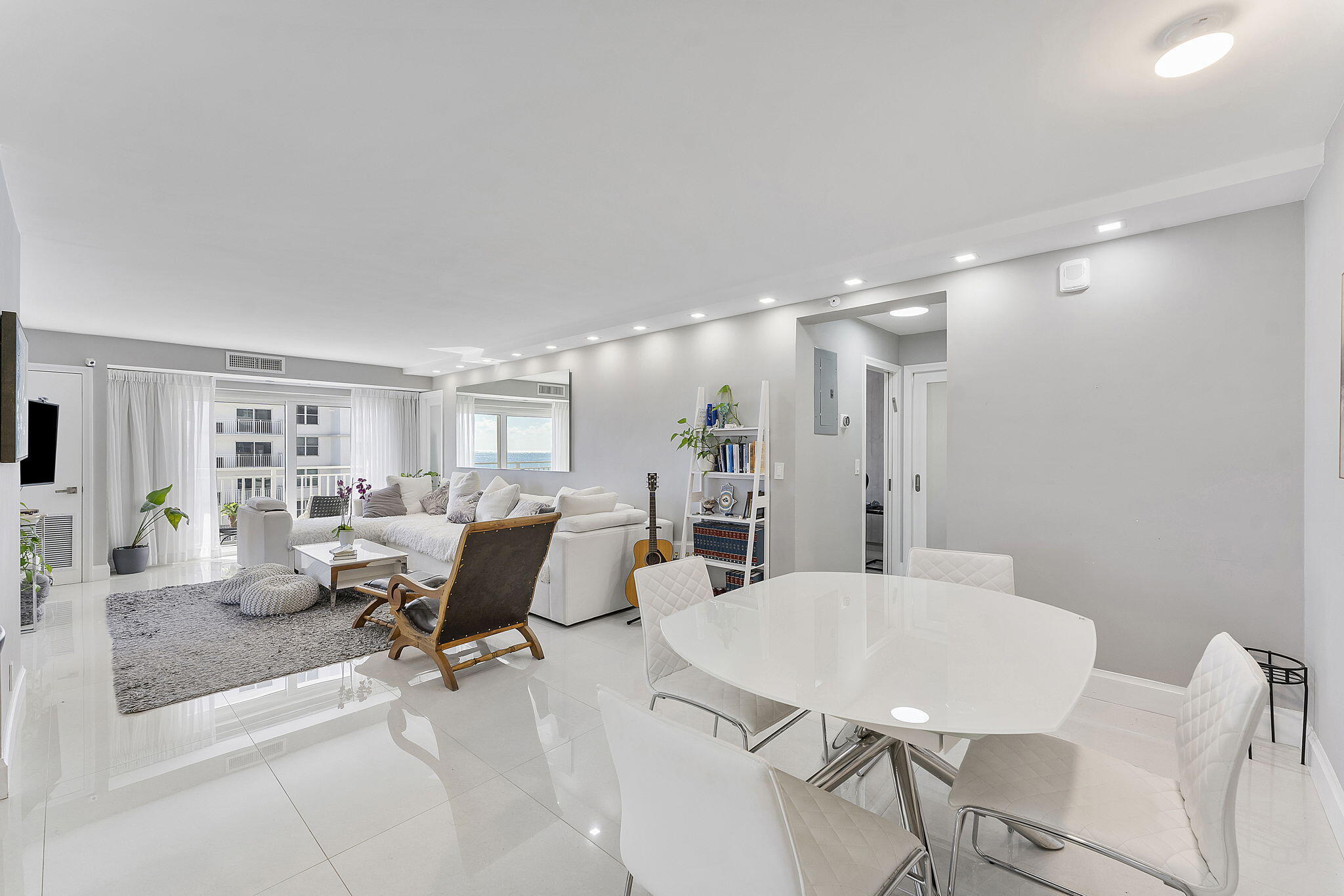 45 OCEAN CONDO - Residential Lease