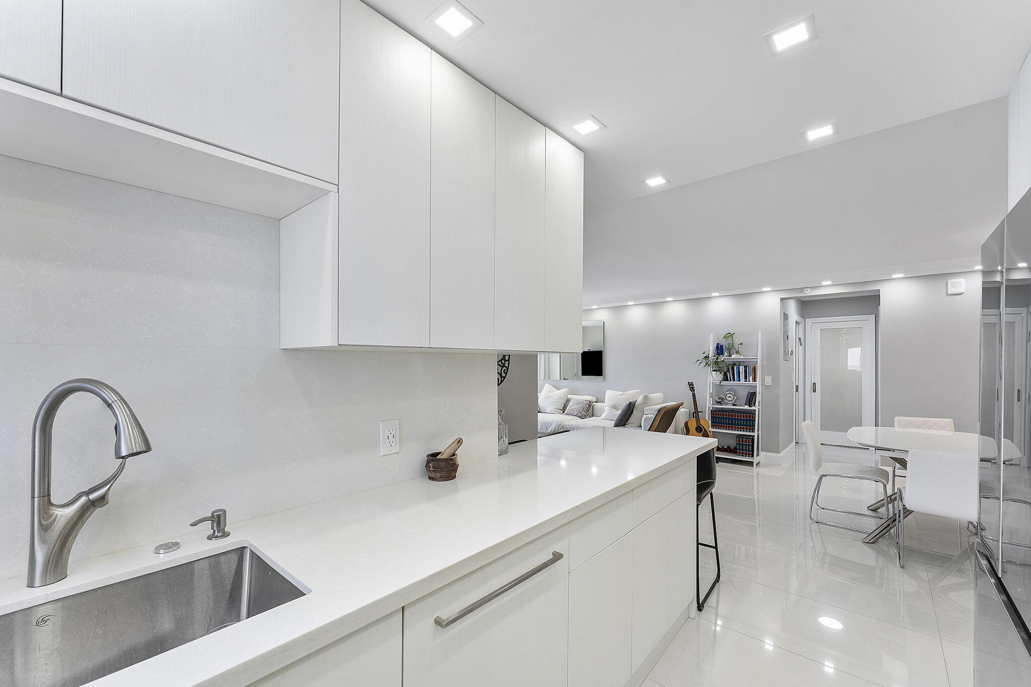 45 OCEAN CONDO - Residential Lease