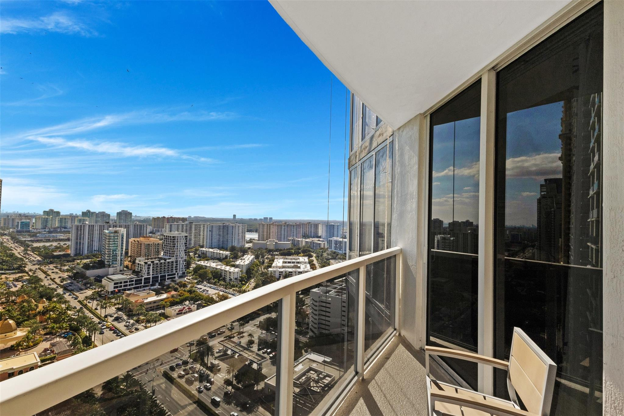 TRUMP INTERNATIONAL SONESTA - Residential