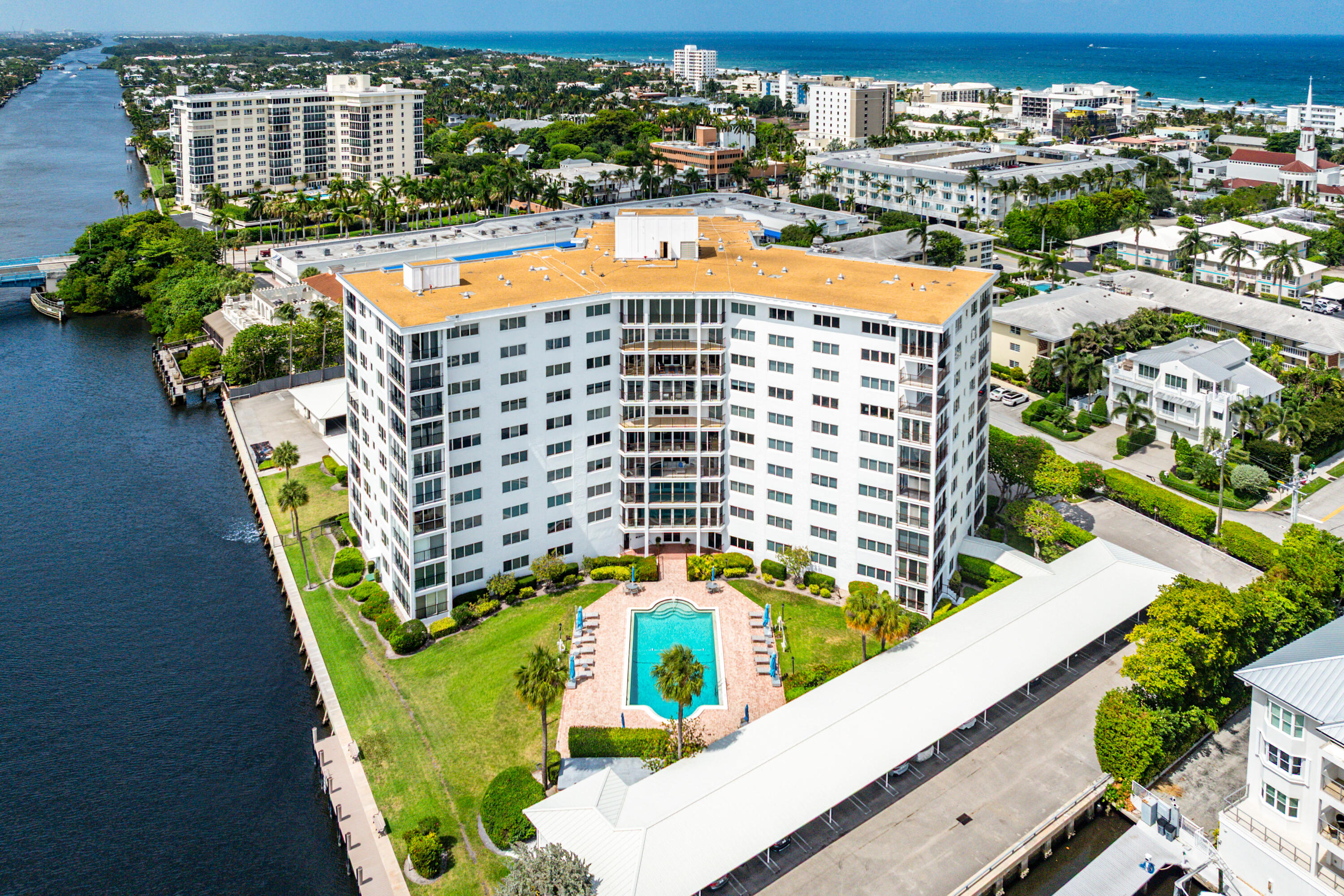 BAR HARBOUR CONDO - Residential