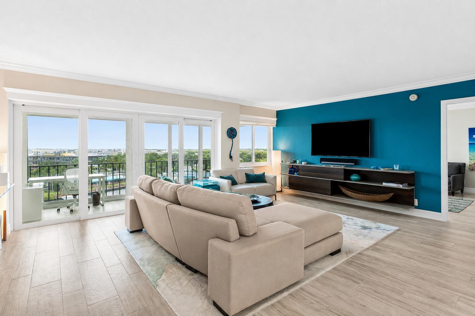 BAR HARBOUR CONDO - Residential