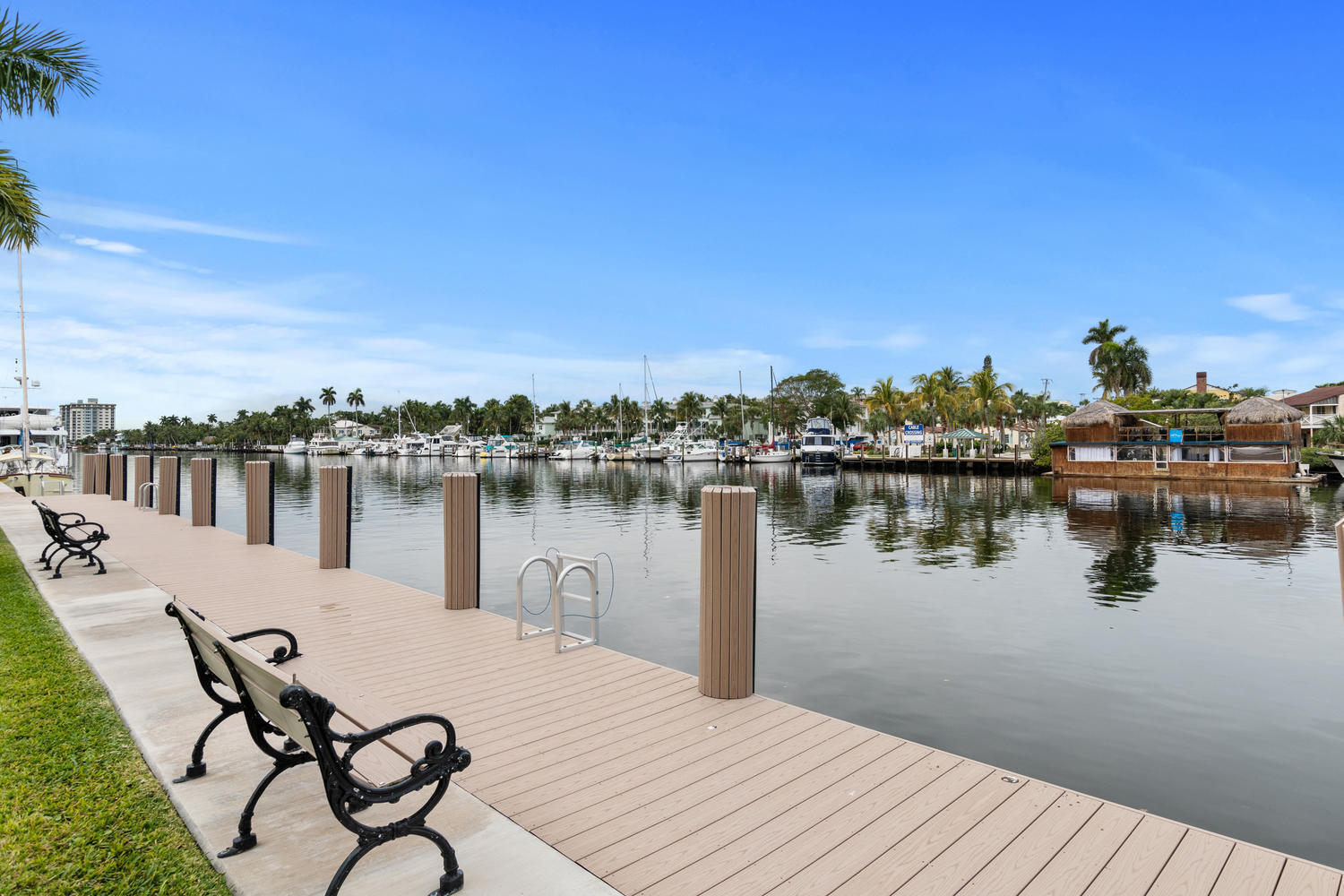 BAR HARBOUR CONDO - Residential