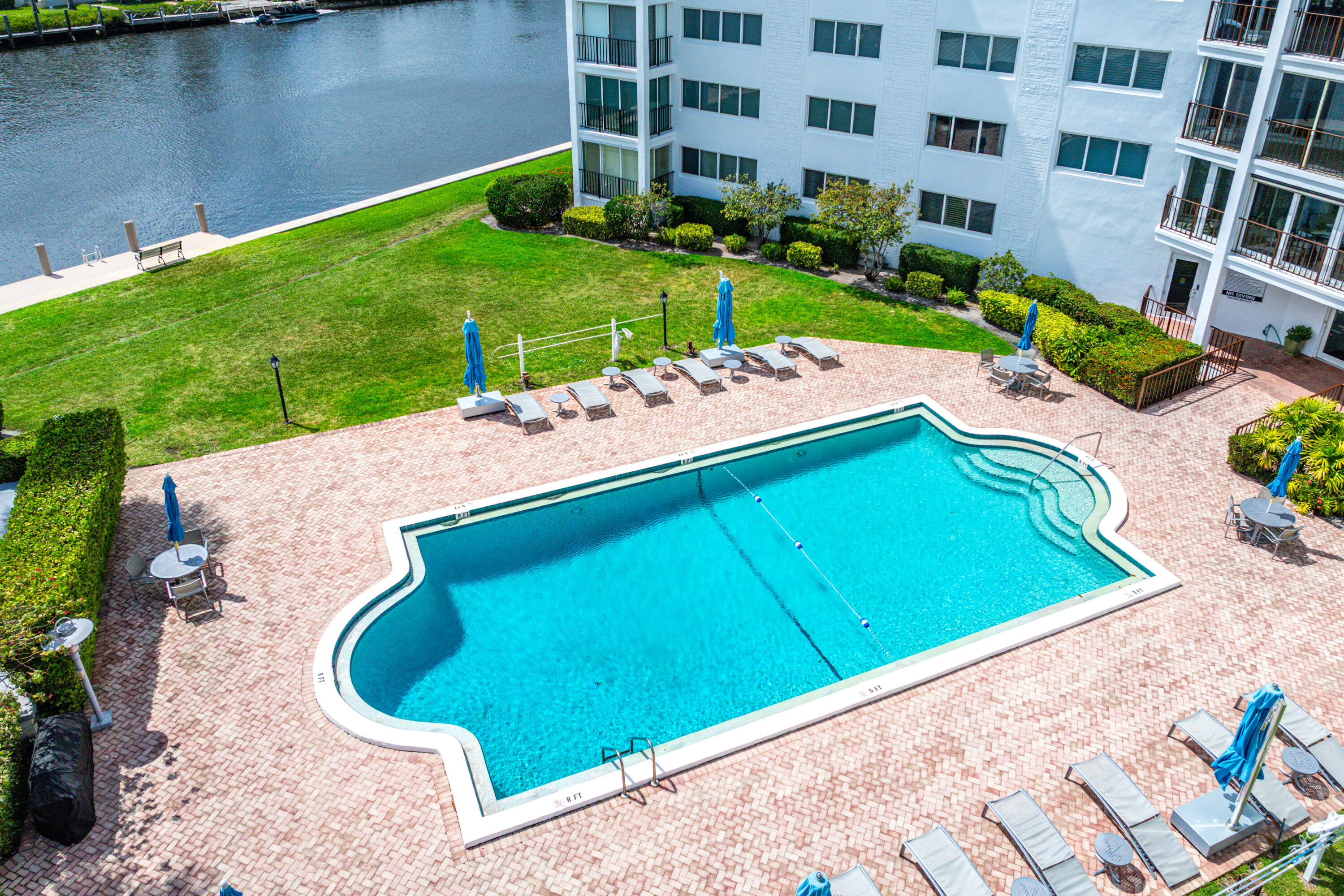 BAR HARBOUR CONDO - Residential