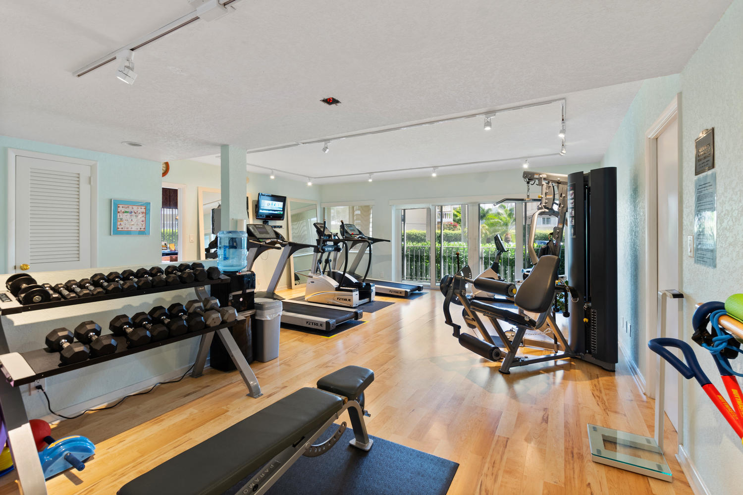 BAR HARBOUR CONDO - Residential