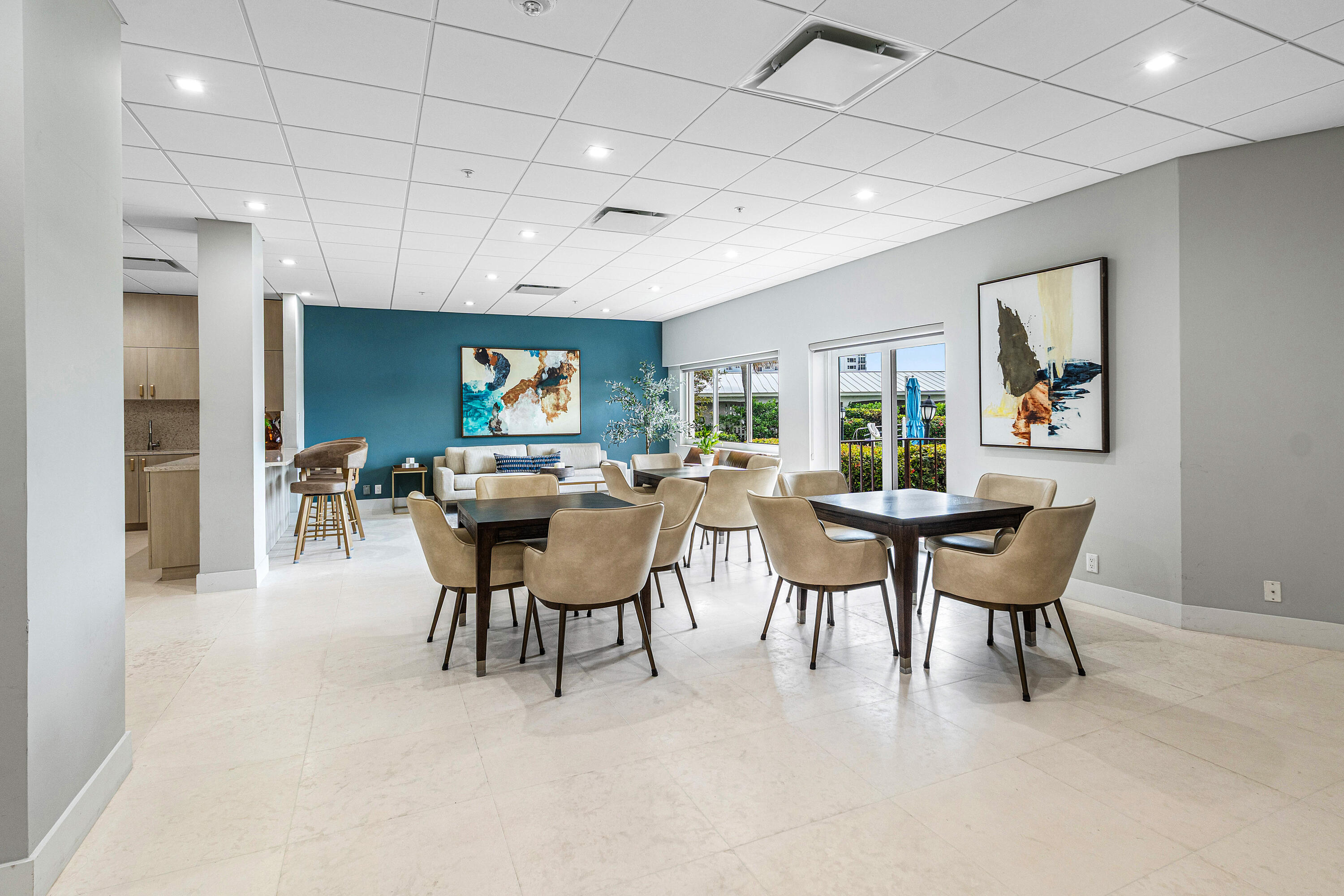 BAR HARBOUR CONDO - Residential