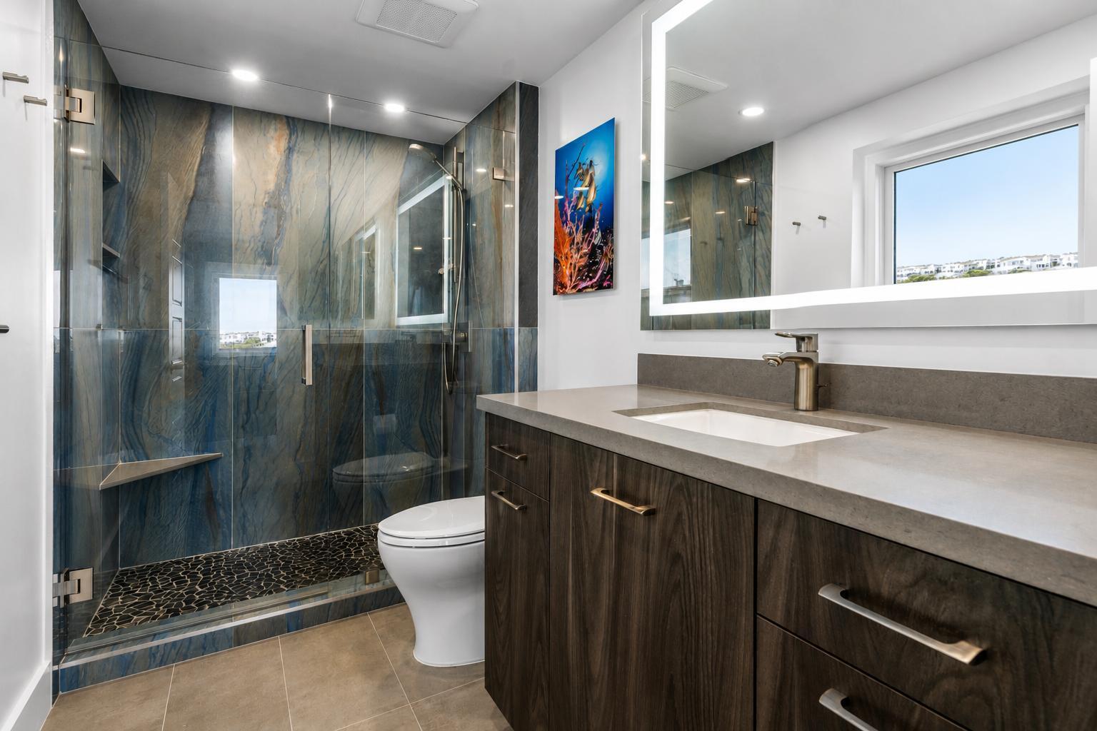 BAR HARBOUR CONDO - Residential