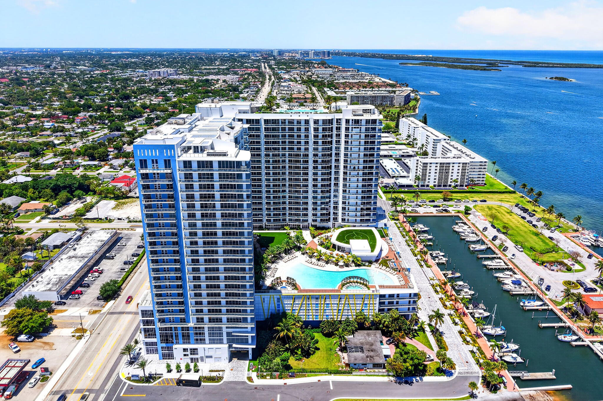 NAUTILUS 220 CONDO - Residential