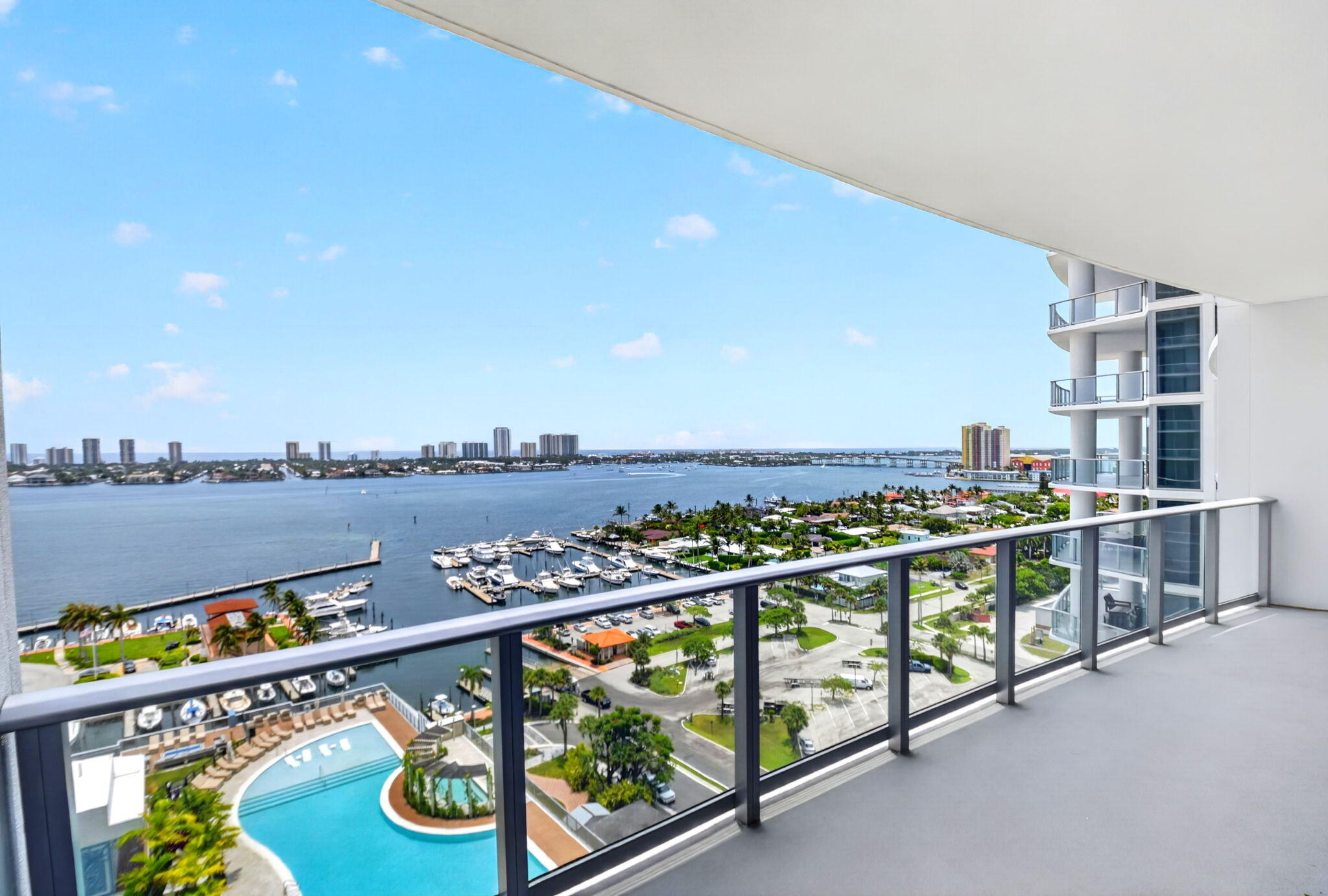 NAUTILUS 220 CONDO - Residential
