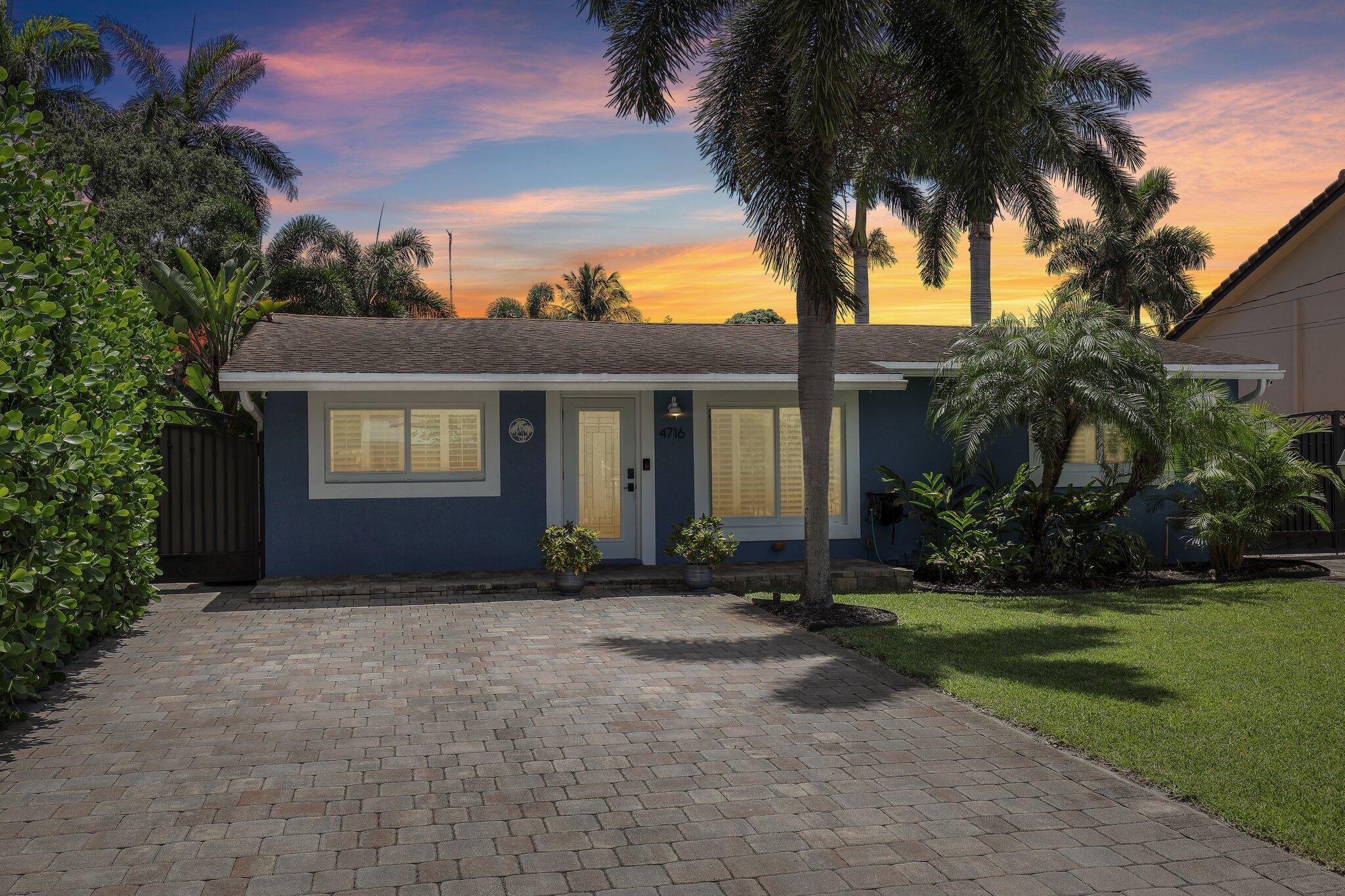 DAVIS ISLES - Residential