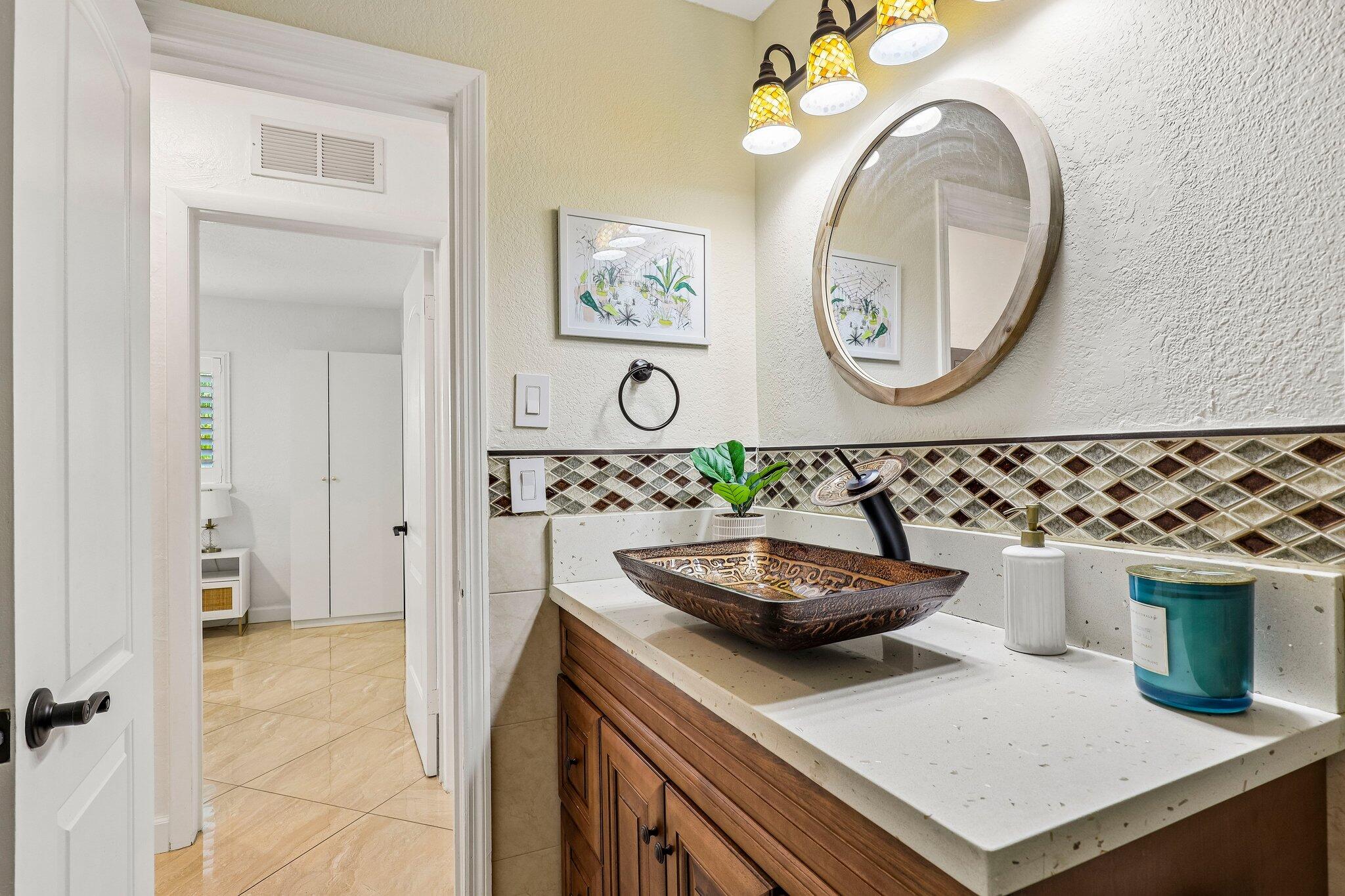 DAVIS ISLES - Residential