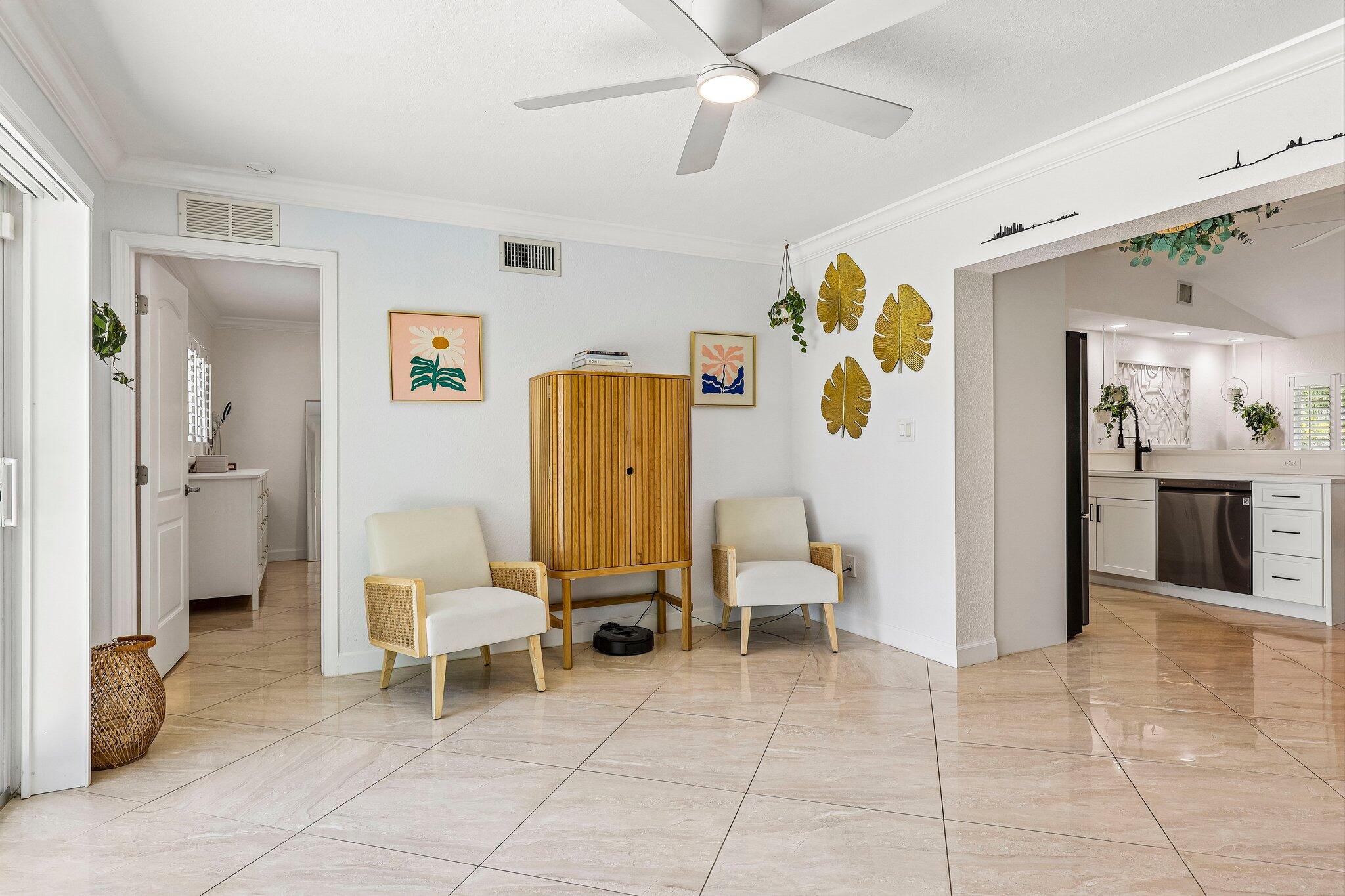 DAVIS ISLES - Residential