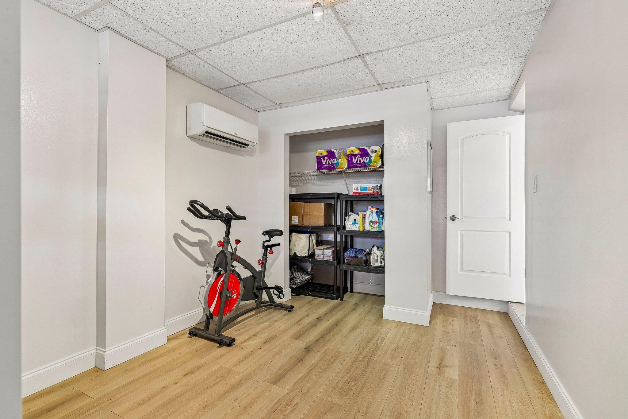 DAVIS ISLES - Residential